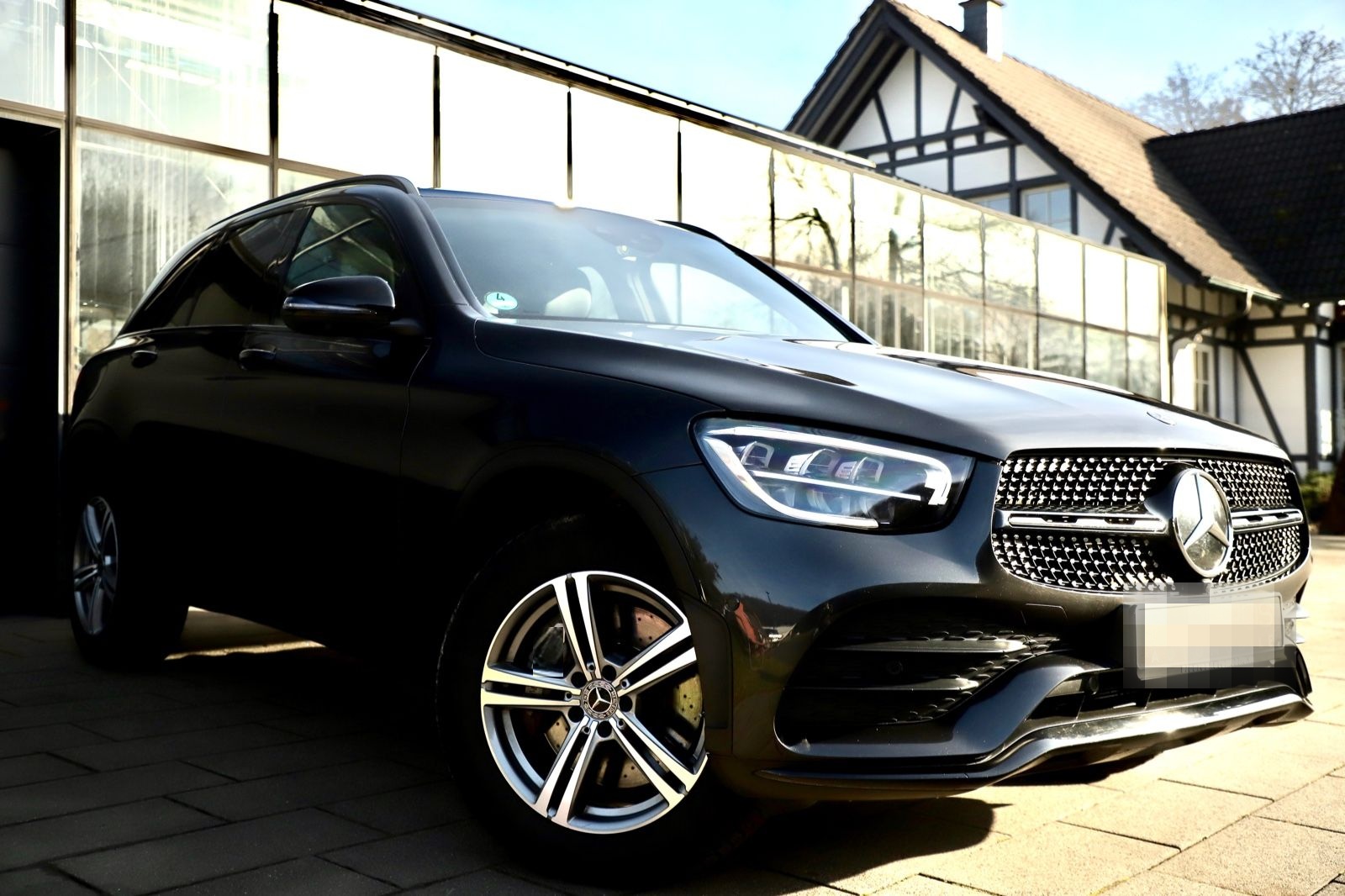 Mercedes-Benz GLC 300 e 4Matic AMG PANO MEMORY KAMERA HEAD UP foto 4