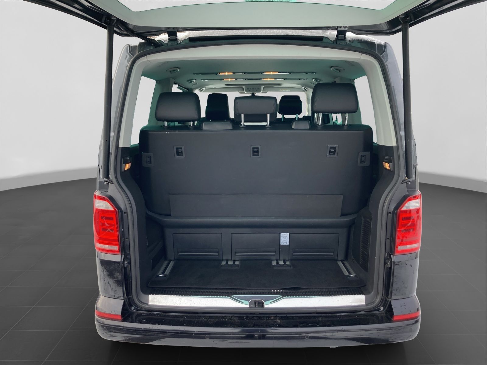 Volkswagen T6 Multivan TDI DSG GENERATION SIX LED STANDHZ N foto 17