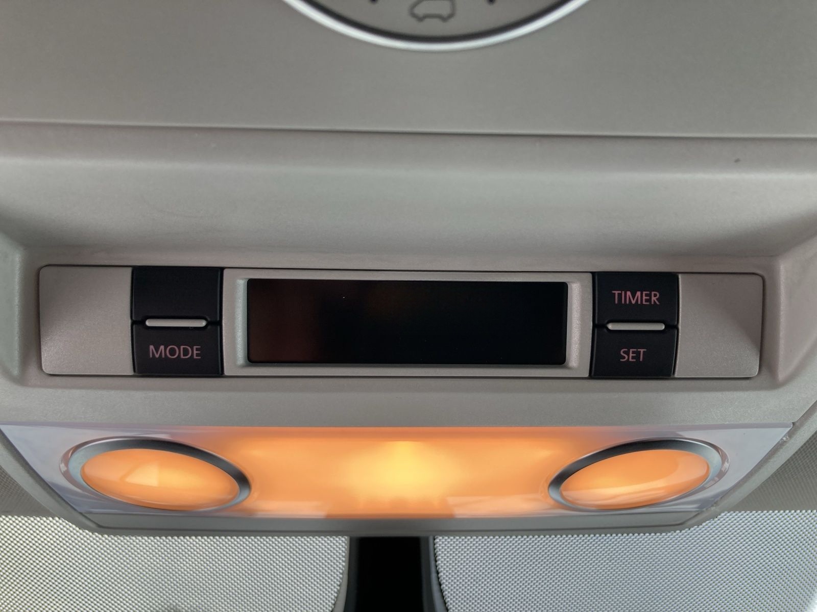 Volkswagen T6 Multivan TDI DSG GENERATION SIX LED STANDHZ N foto 19