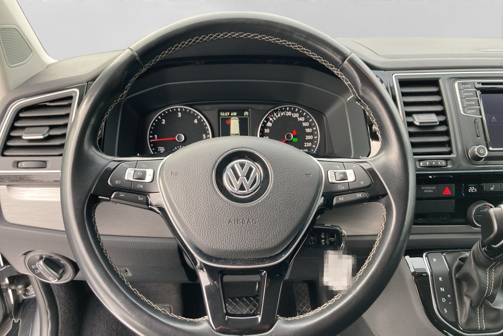 Volkswagen T6 Multivan TDI DSG GENERATION SIX LED STANDHZ N foto 9