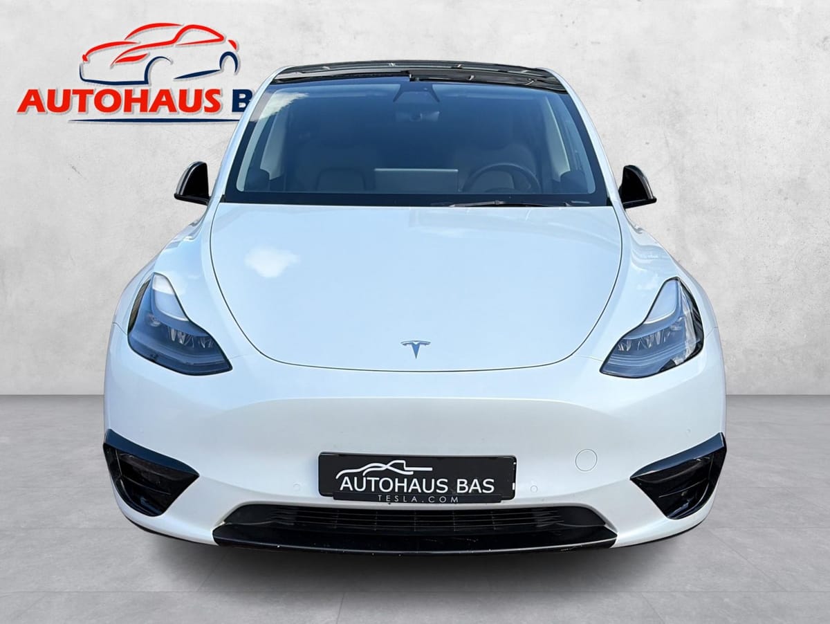 Tesla Model Y Performance Unfallfrei 1.Hand foto 3