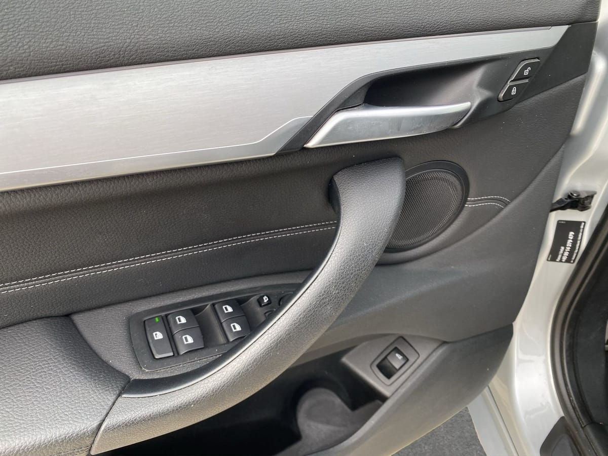 BMW X1 xDrive20d Aut. M-Sport ACC Navi HUD PanoS foto 19