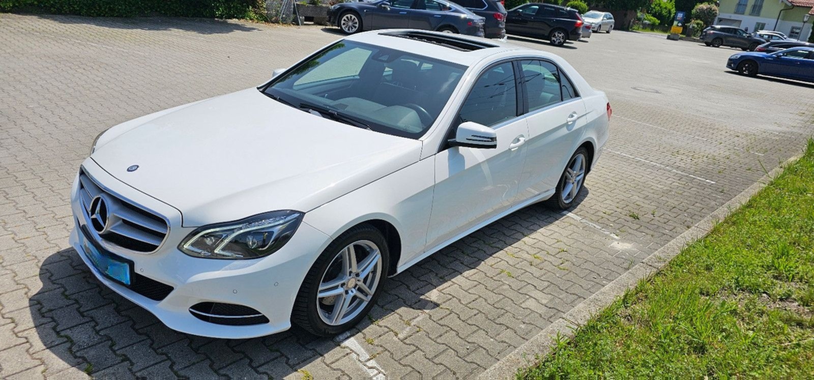 Mercedes-Benz E*200*CGI*Lim.*7G-TRONIC*Avantgarde*LED*SHD* foto 2