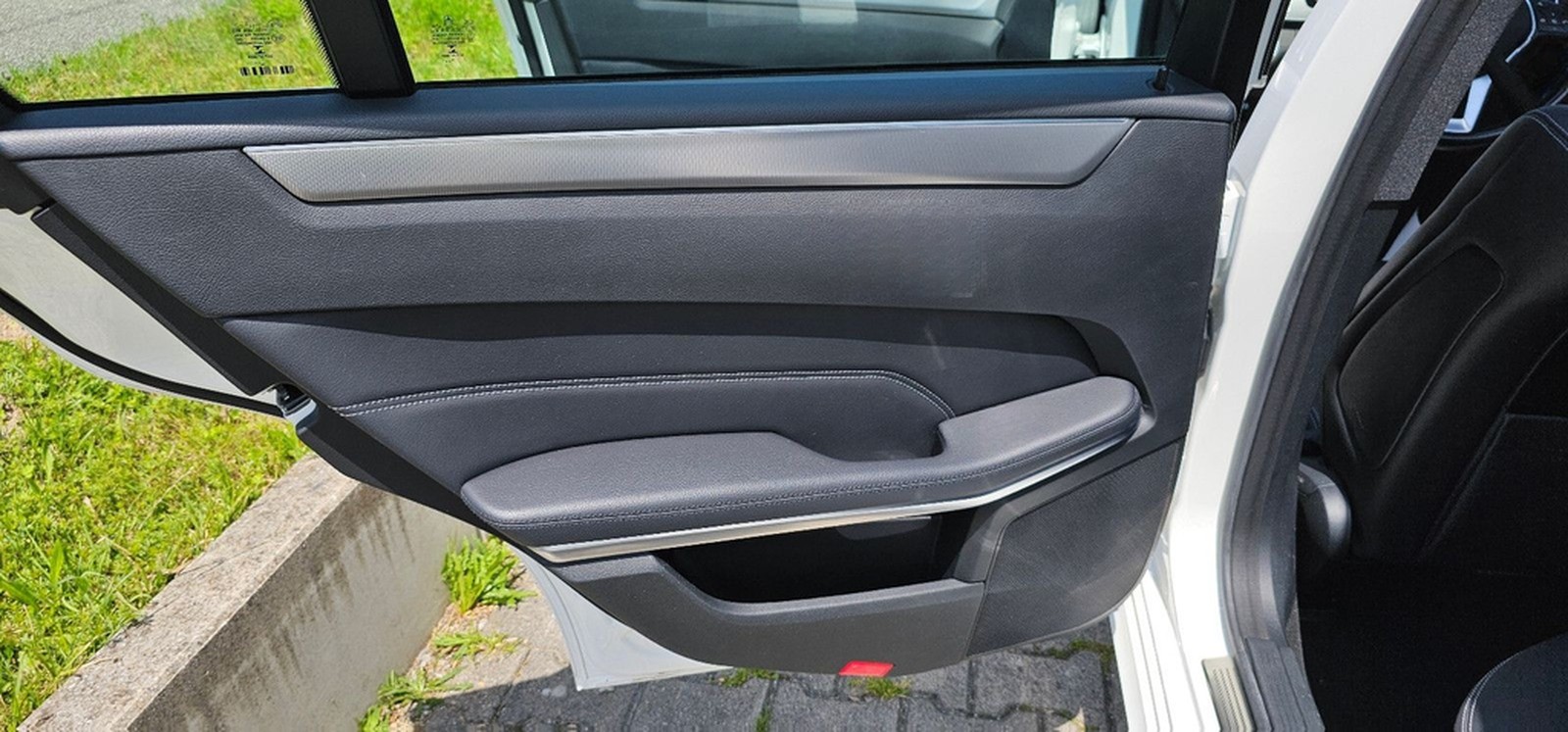 Mercedes-Benz E*200*CGI*Lim.*7G-TRONIC*Avantgarde*LED*SHD* foto 16