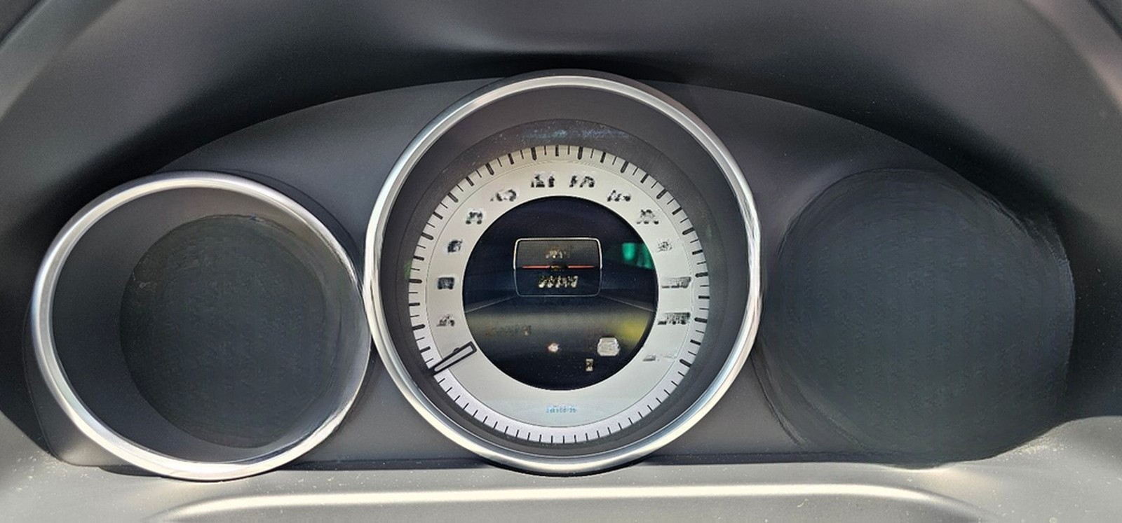 Mercedes-Benz E*200*CGI*Lim.*7G-TRONIC*Avantgarde*LED*SHD* foto 27