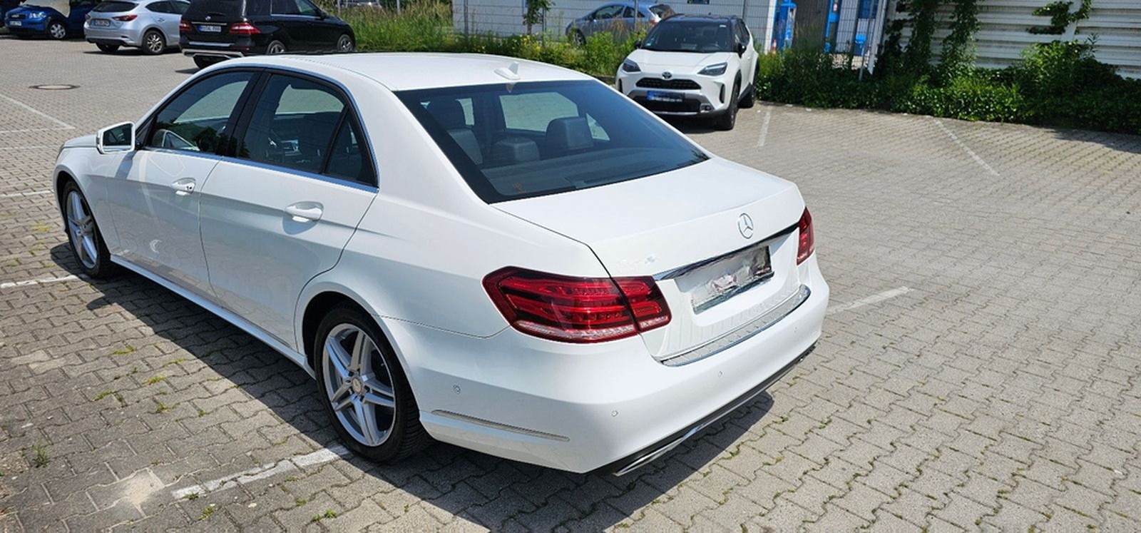 Mercedes-Benz E*200*CGI*Lim.*7G-TRONIC*Avantgarde*LED*SHD* foto 5