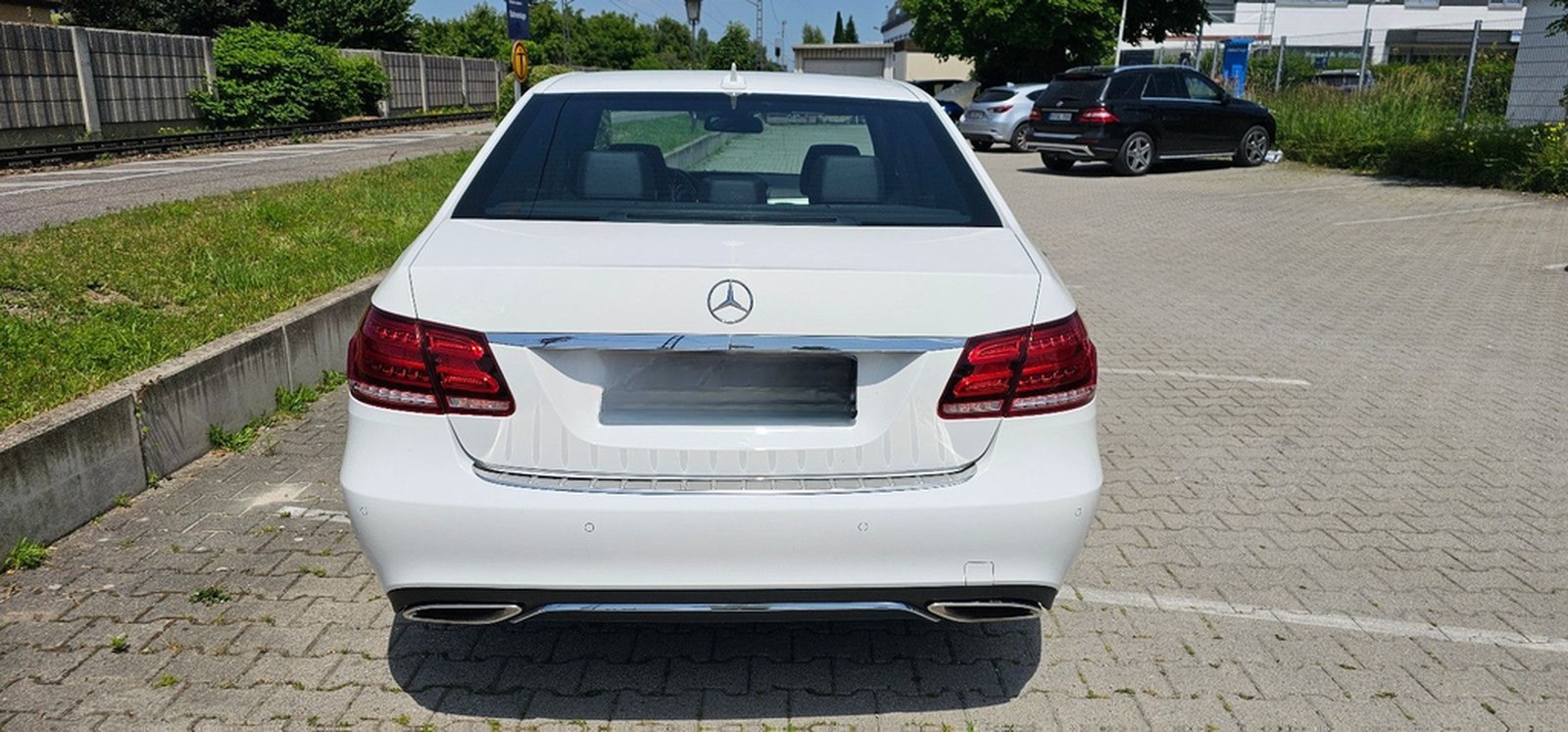 Mercedes-Benz E*200*CGI*Lim.*7G-TRONIC*Avantgarde*LED*SHD* foto 6