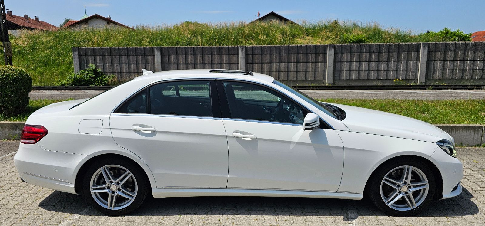 Mercedes-Benz E*200*CGI*Lim.*7G-TRONIC*Avantgarde*LED*SHD* foto 8