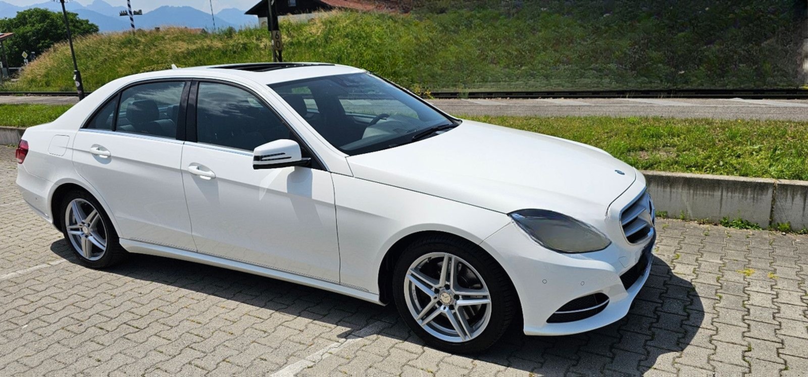 Mercedes-Benz E*200*CGI*Lim.*7G-TRONIC*Avantgarde*LED*SHD* foto 9