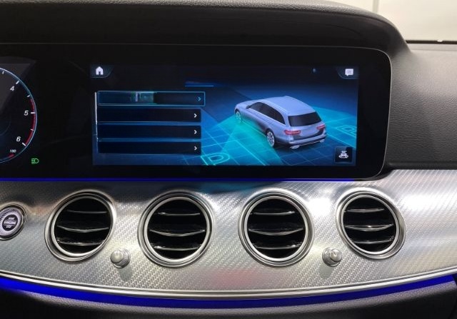 Mercedes-Benz E 220 T d Avantgarde 4Matic EU6d Navi LED ACC Pa foto 25