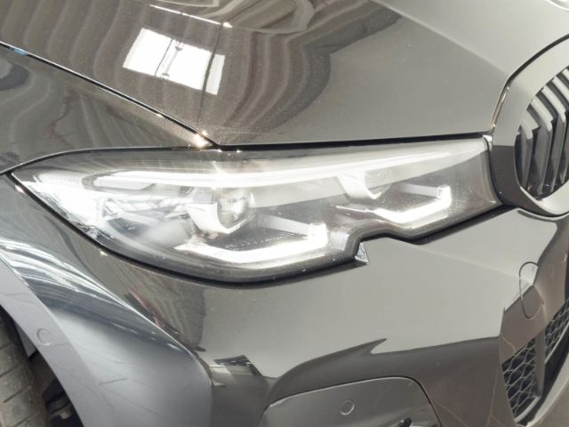 BMW 320 d Limousine M Sport H&K+LED+SHZ+Temp foto 6