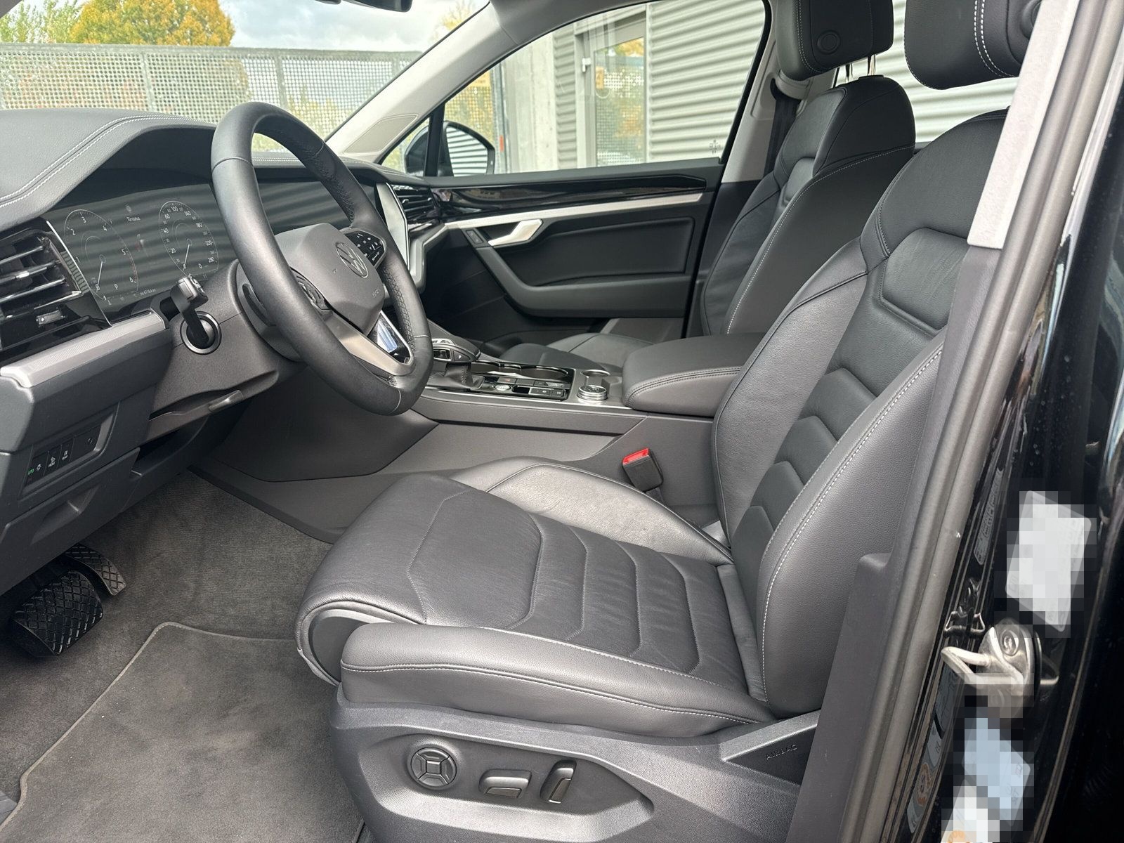 Volkswagen Touareg 3.0 TDI V6 4M STANDHZG ACC KAMERA APP foto 12