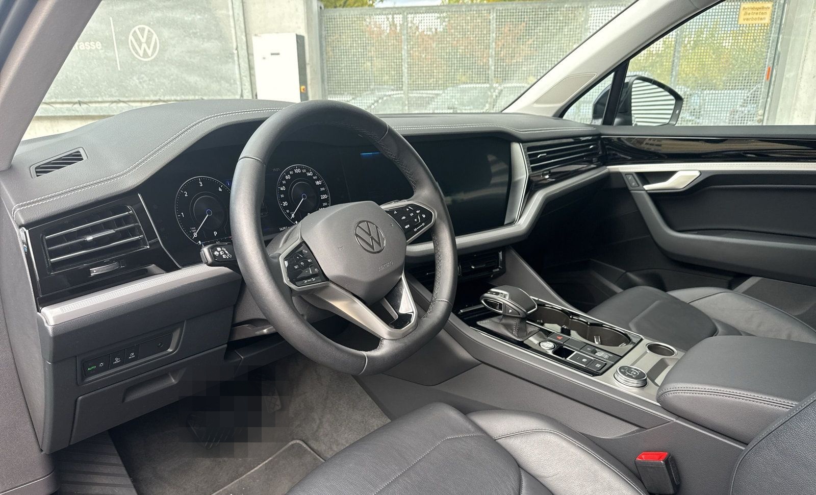Volkswagen Touareg 3.0 TDI V6 4M STANDHZG ACC KAMERA APP foto 13
