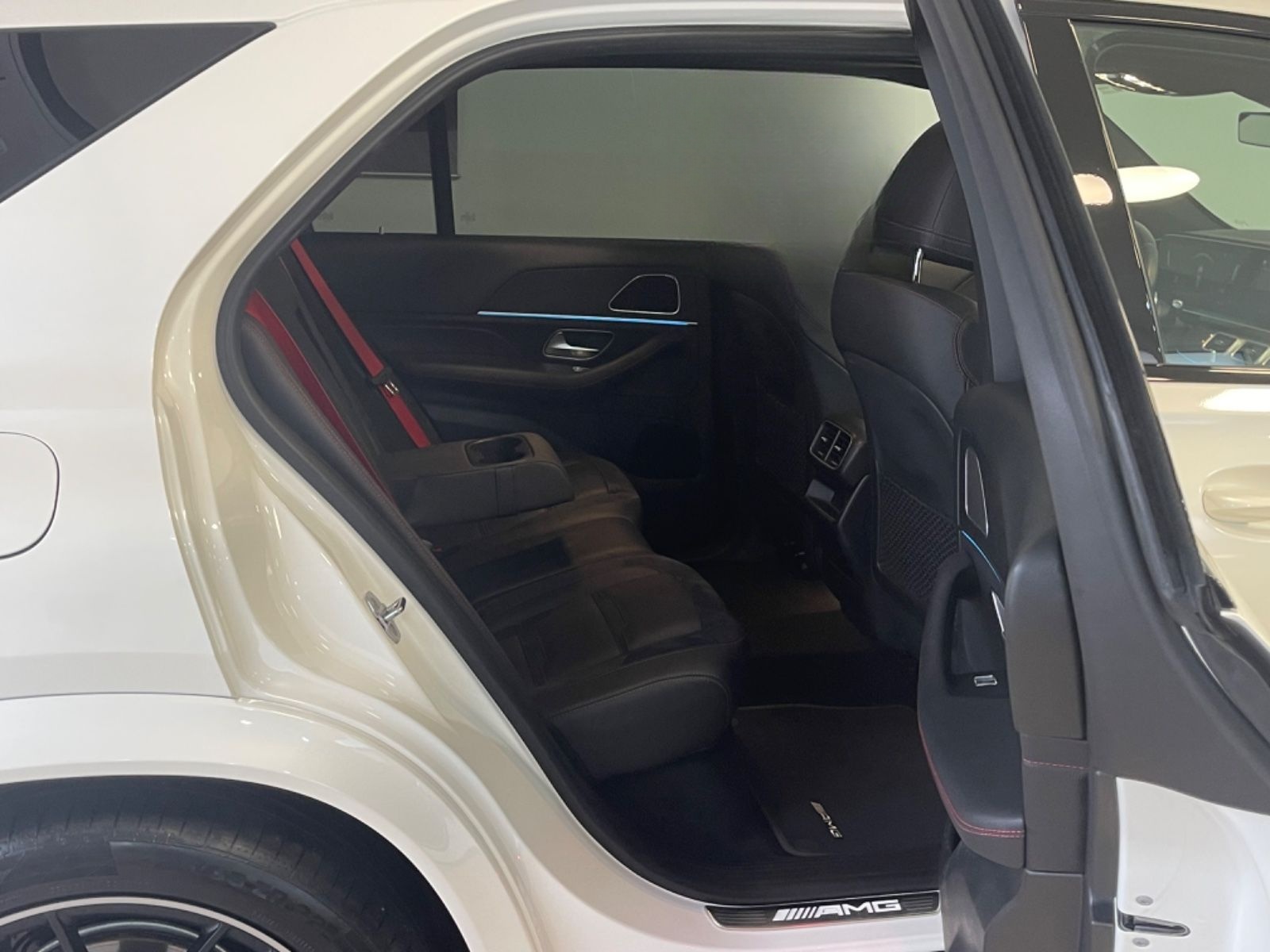 Mercedes-Benz GLE 53 AMG 4Matic+*PANO*PER-ABG*Alu"22*NIGHT*360 foto 18