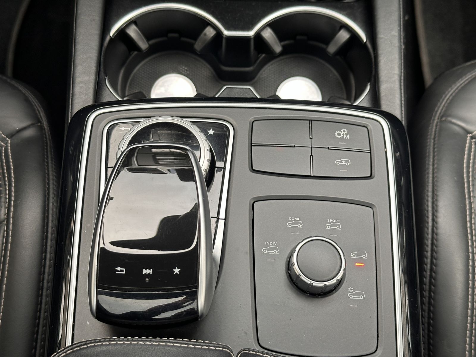 Mercedes-Benz GLE 63 AMG Coupé Night Fond-TV Carbon B&O Pano foto 25