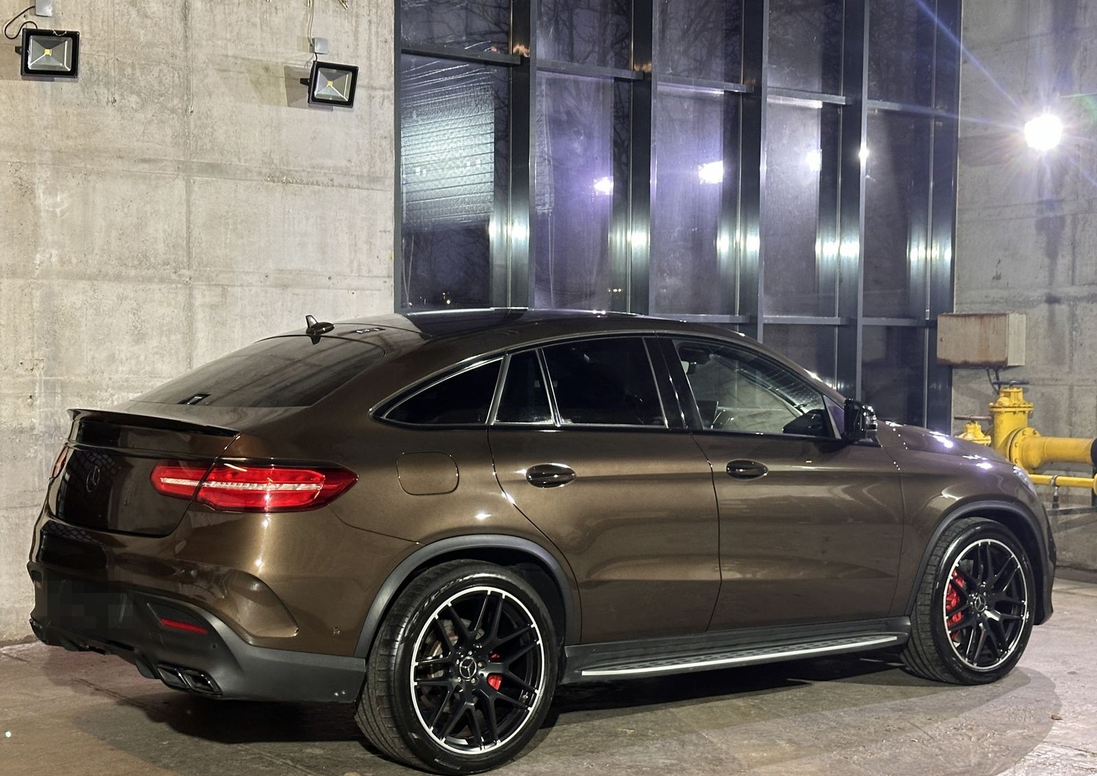 Mercedes-Benz GLE 63 AMG Coupé Night Fond-TV Carbon B&O Pano foto 7