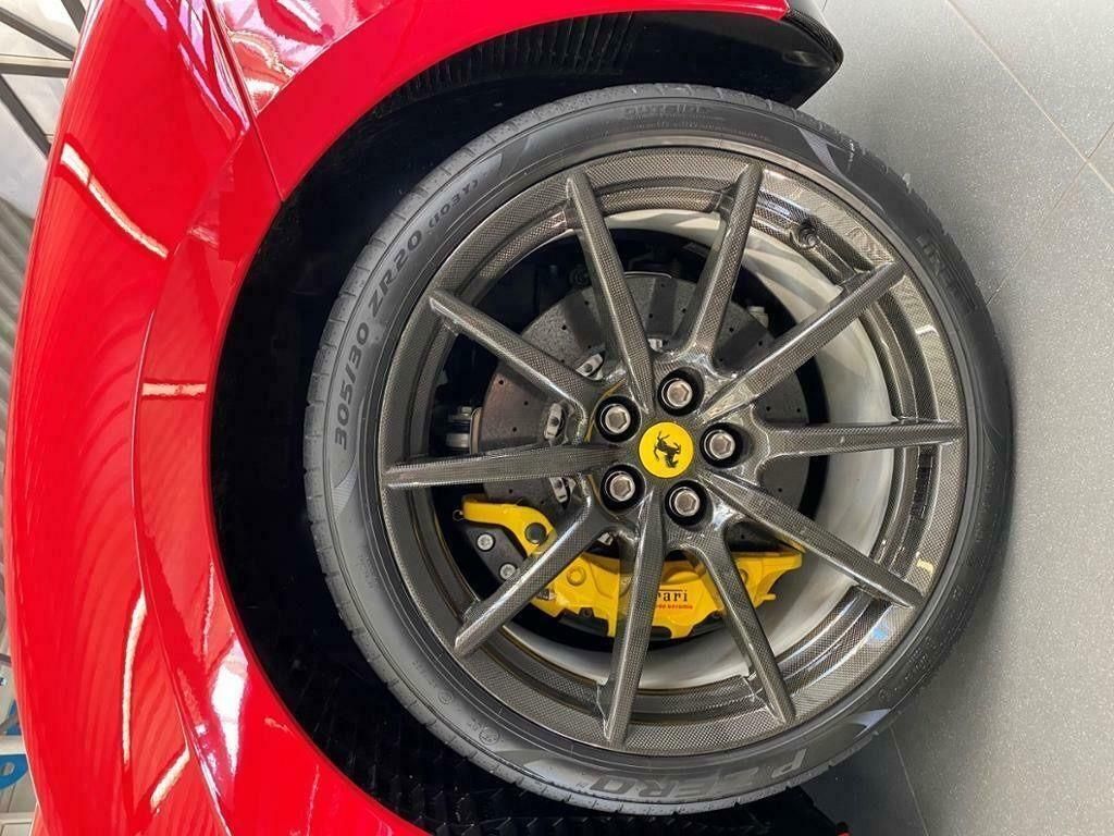 Ferrari F8 Spider Tributo eNp.364.000¤ da 11 Carbon Extr foto 13