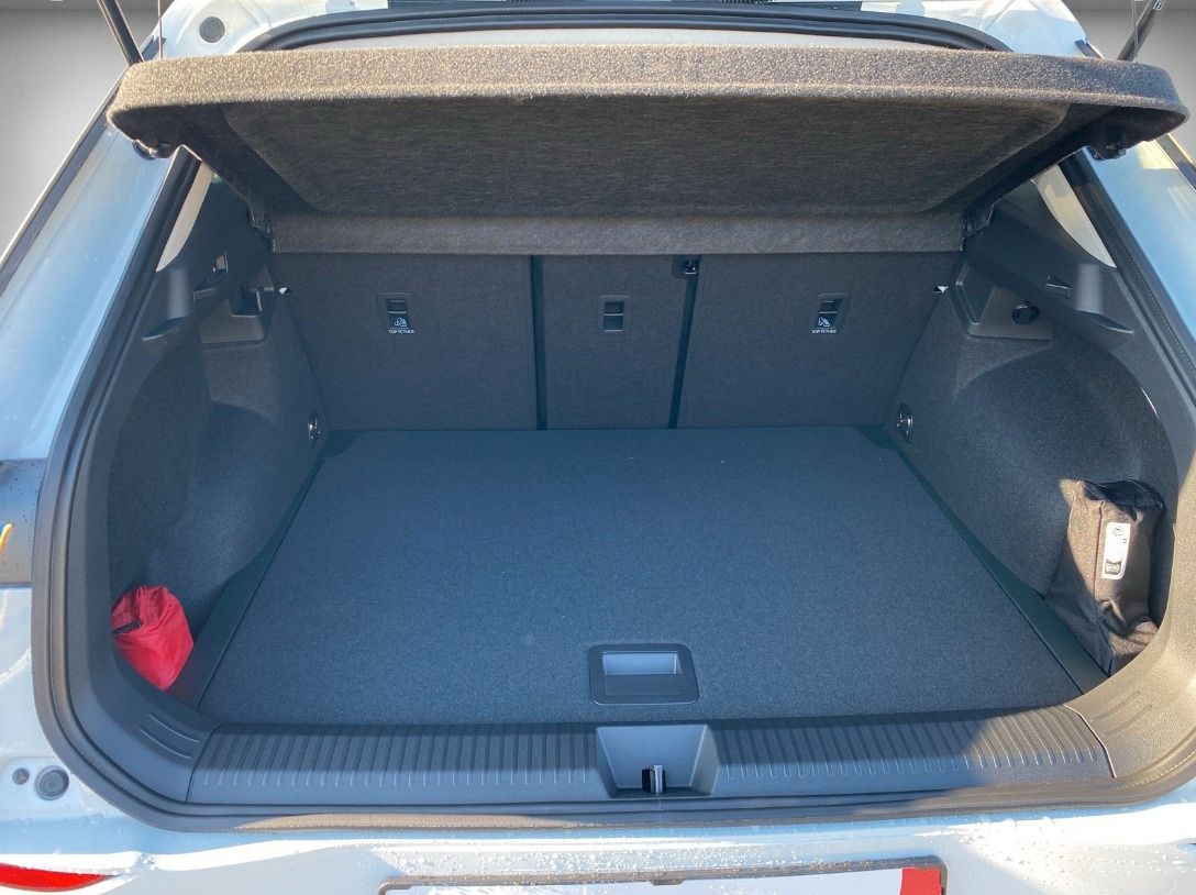 Volkswagen T-Roc Style 1.5 DSG AHK Ganzjahres LED ACC Park foto 14