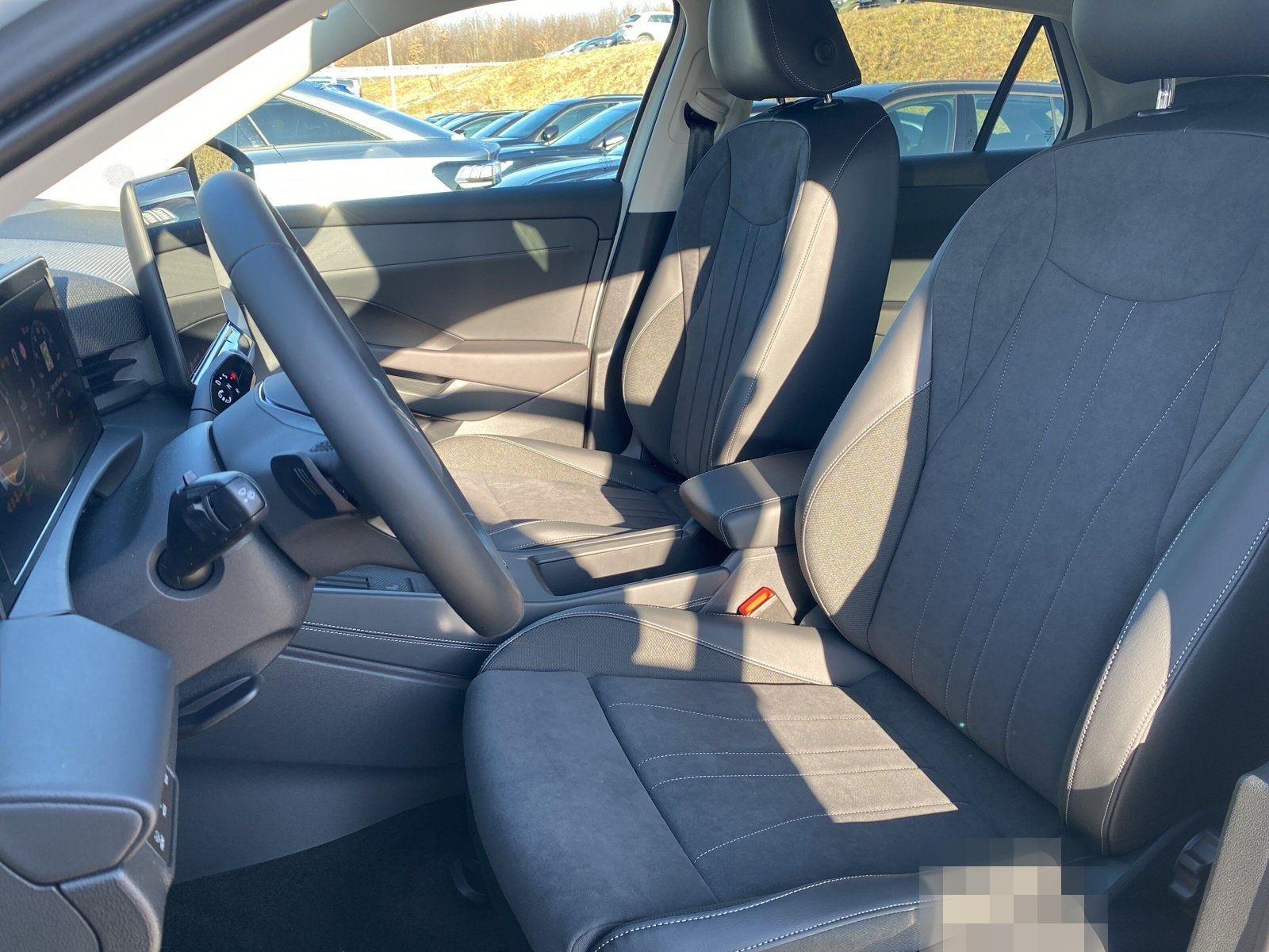 Volkswagen T-Roc Style 1.5 DSG AHK Ganzjahres LED ACC ISOFI foto 12