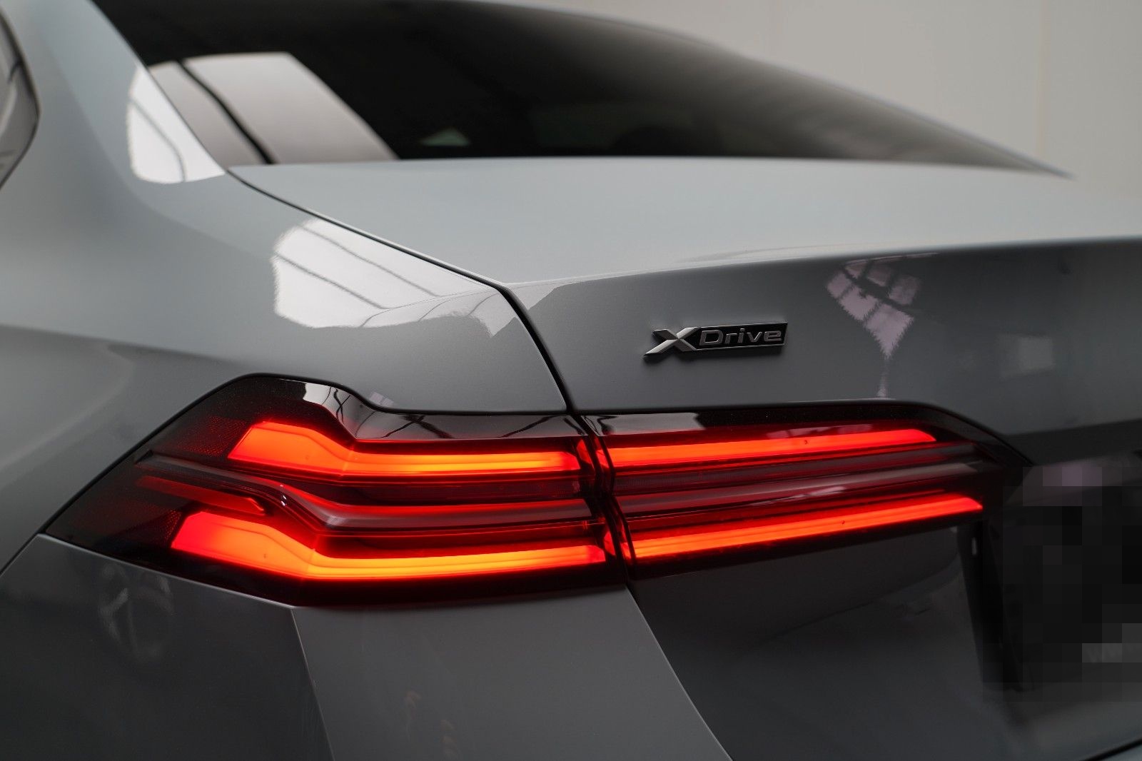 BMW 520d xDrive M Sport ICONIC 360 HUD MEMO H&K KEY foto 9