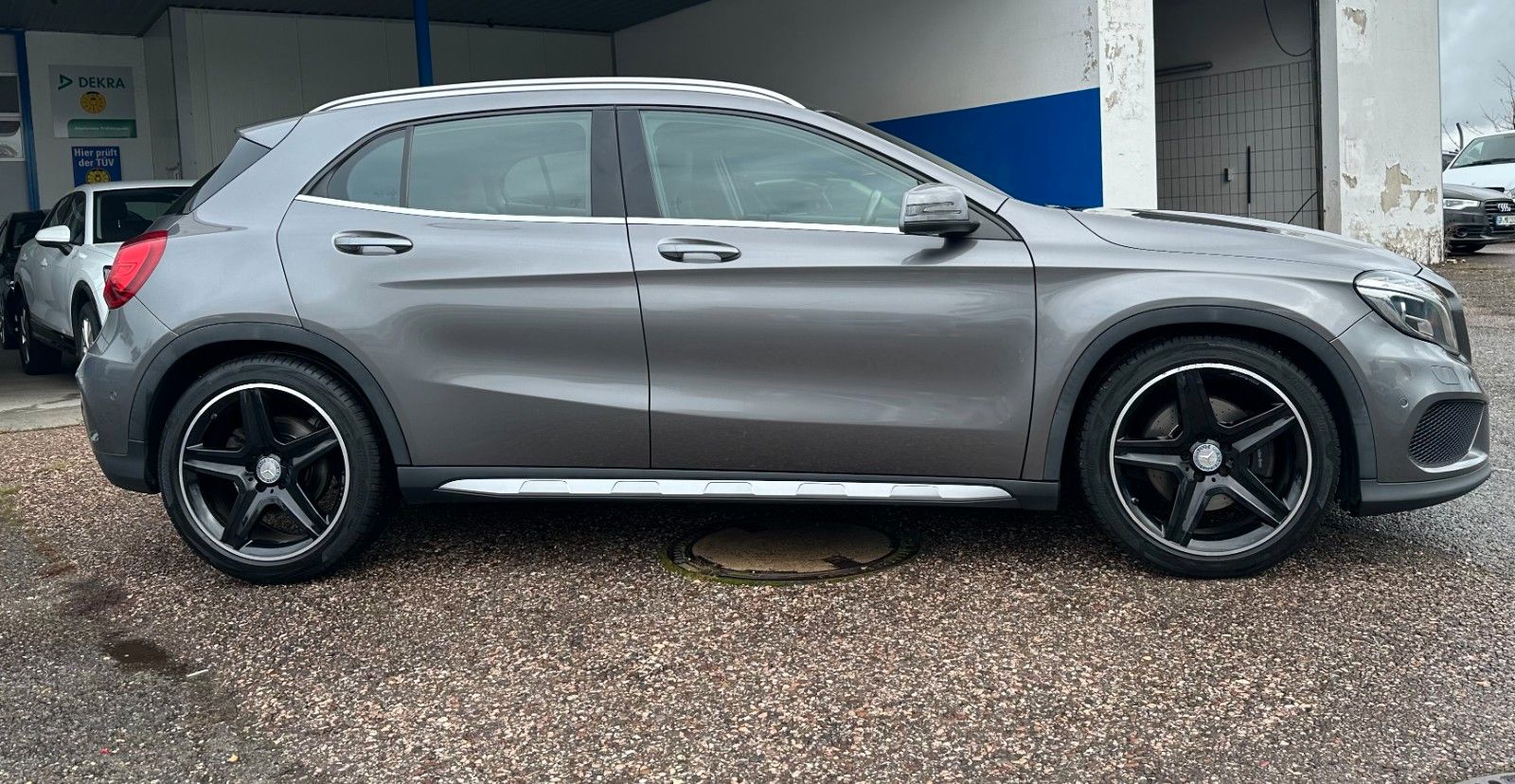 Mercedes-Benz GLA 250 GLA -Klasse 4Matic AMG Line LED / AHK foto 9