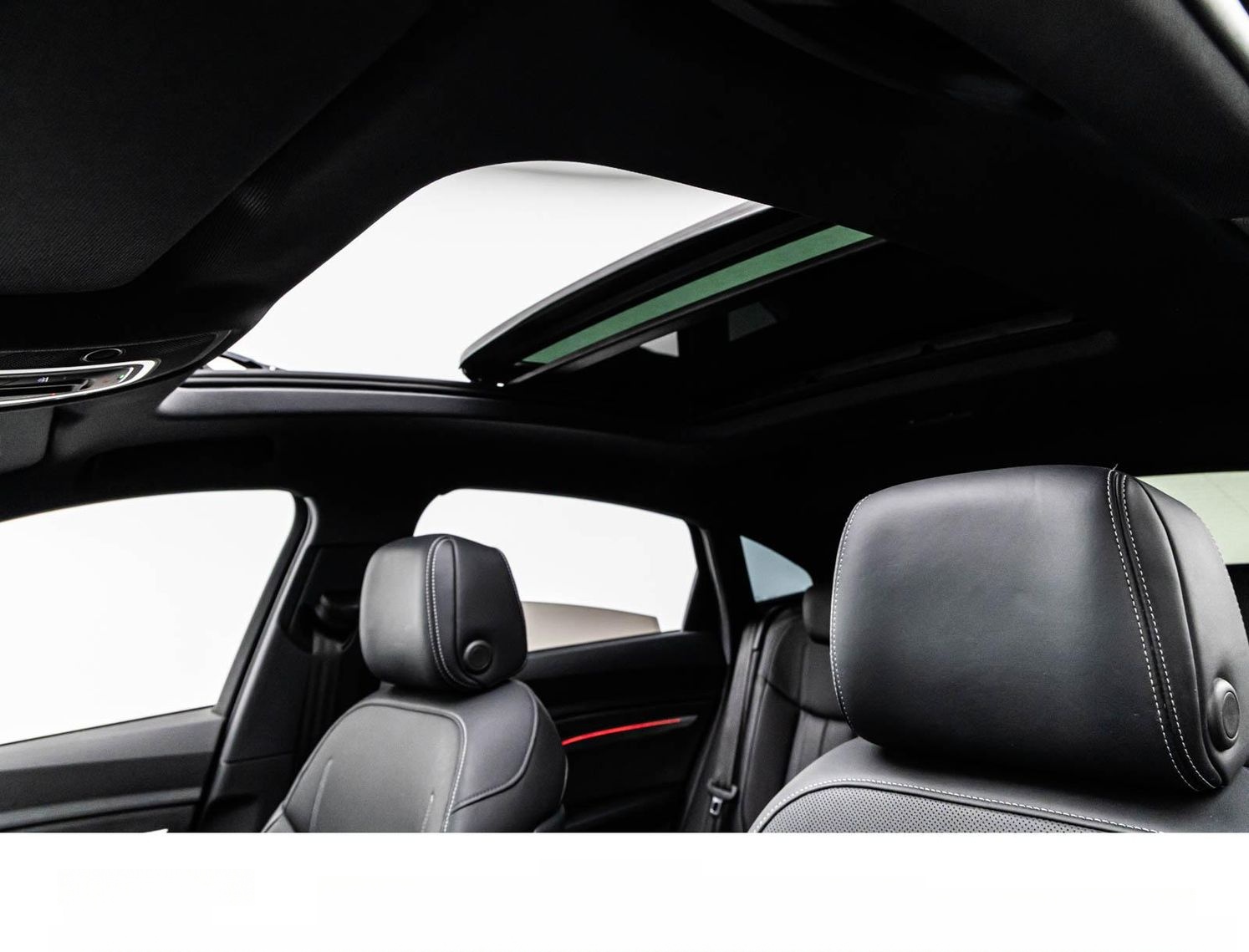 Audi E-TRON SPORTBACK S ALL-BLACK MATRIX/HuD/PANO/360 foto 17