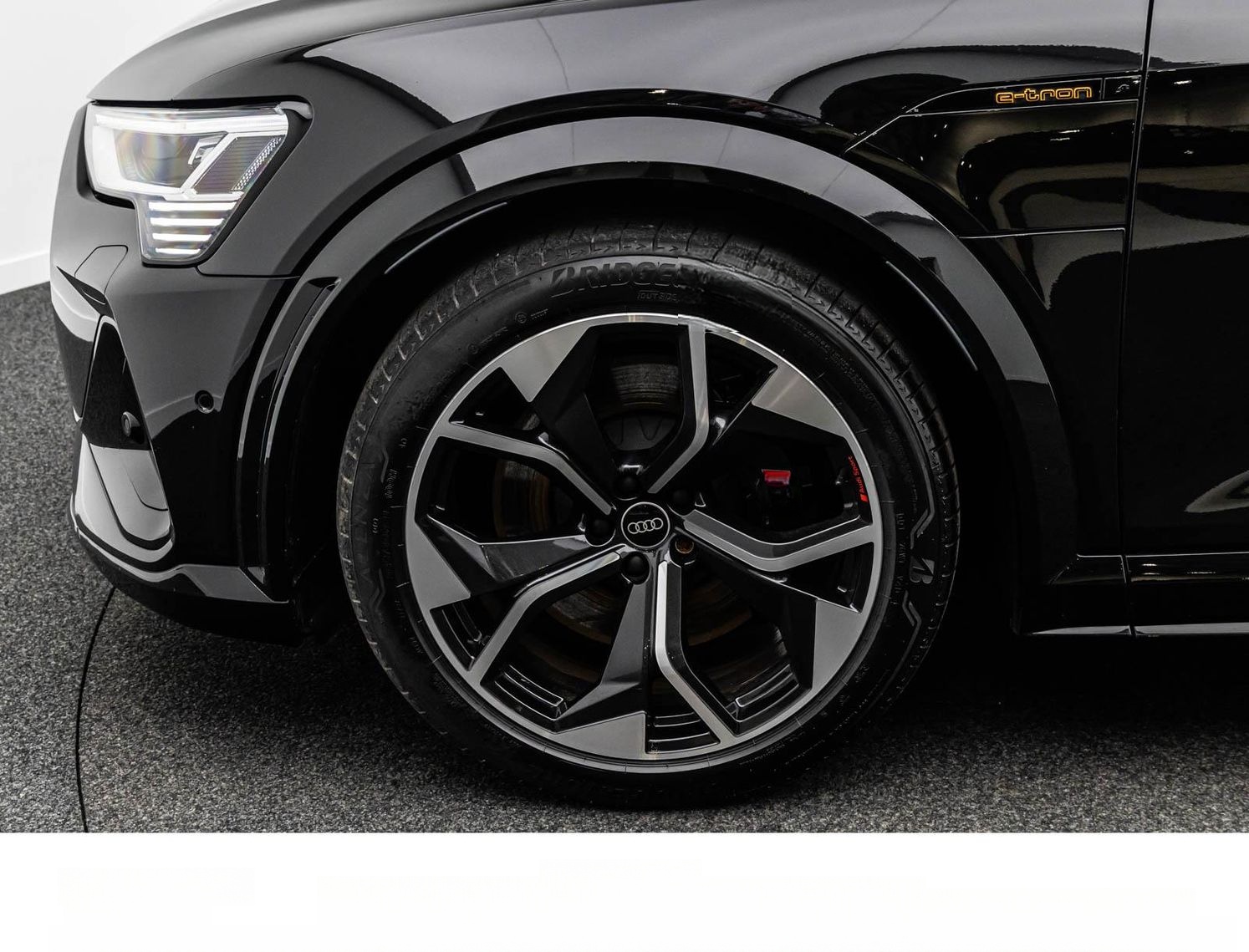 Audi E-TRON SPORTBACK S BLACK/MTRX/ACC/PANO/AHK/KAM. foto 13