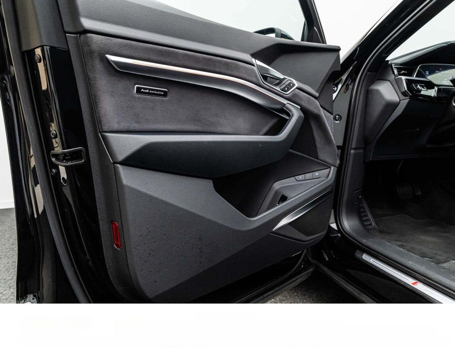 Audi E-TRON SPORTBACK S BLACK/MTRX/ACC/PANO/AHK/KAM. foto 14