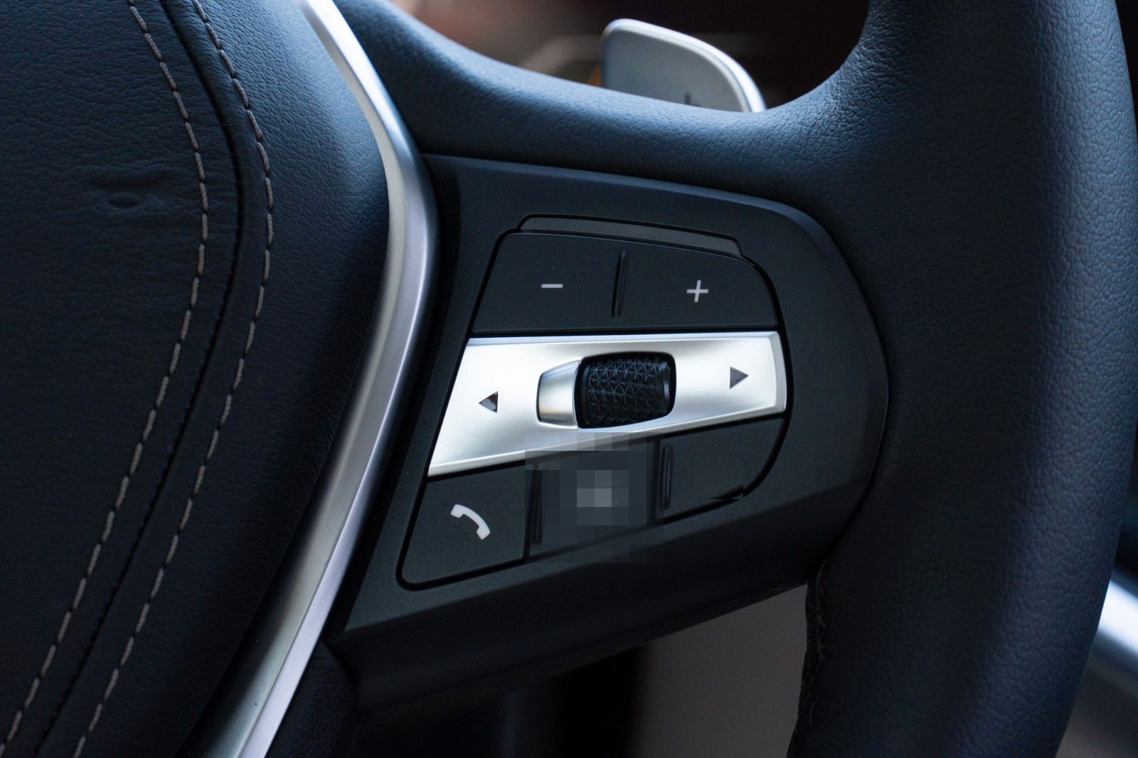 BMW X5 50e DR.ASS.PRO.PANO.LUFTF.H/K.360.AHK.22m foto 24