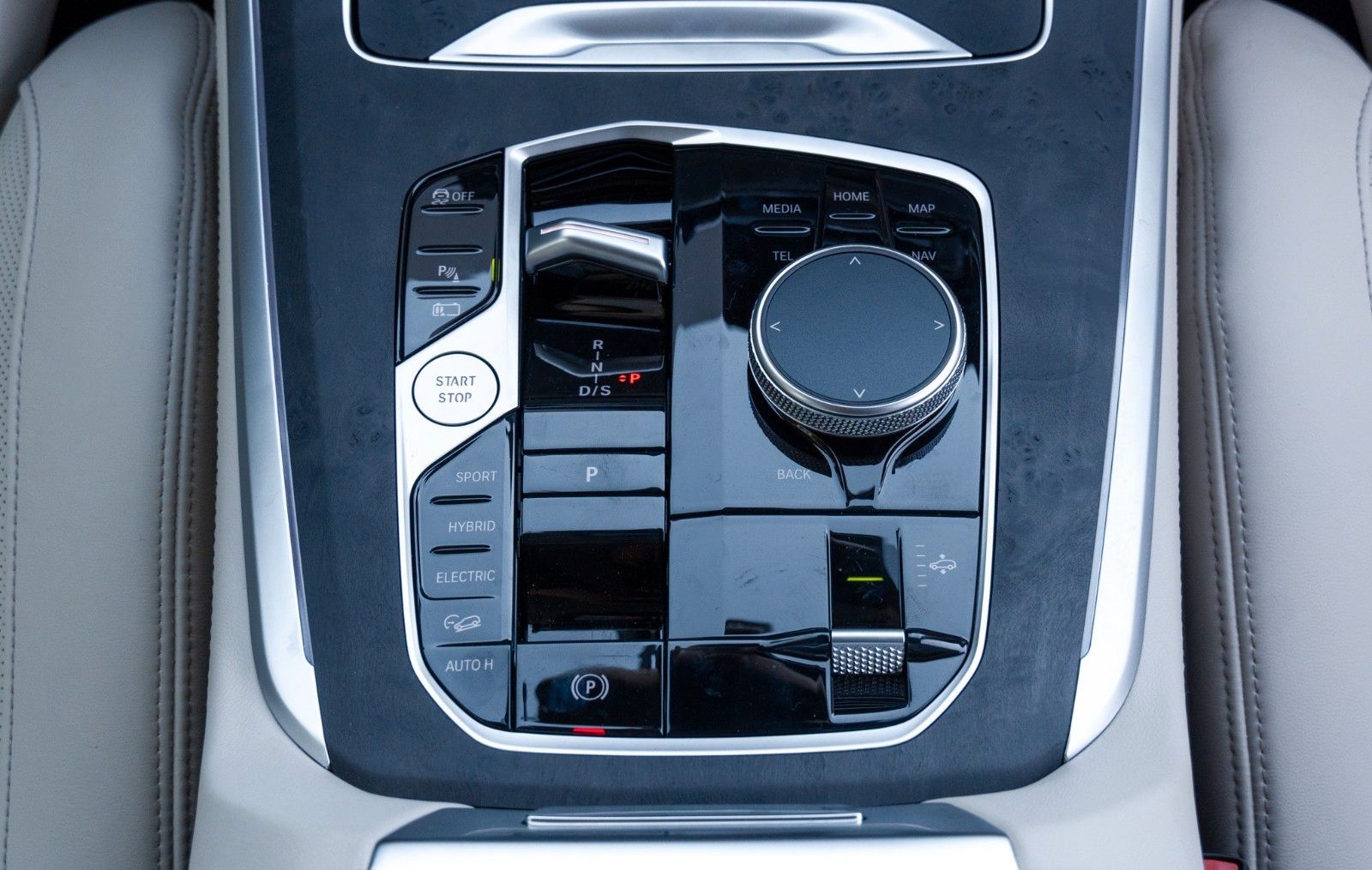 BMW X5 50e LUFTF.PANORAMA.DR.ASS.PRO.H/K.360.AHK.22" foto 19