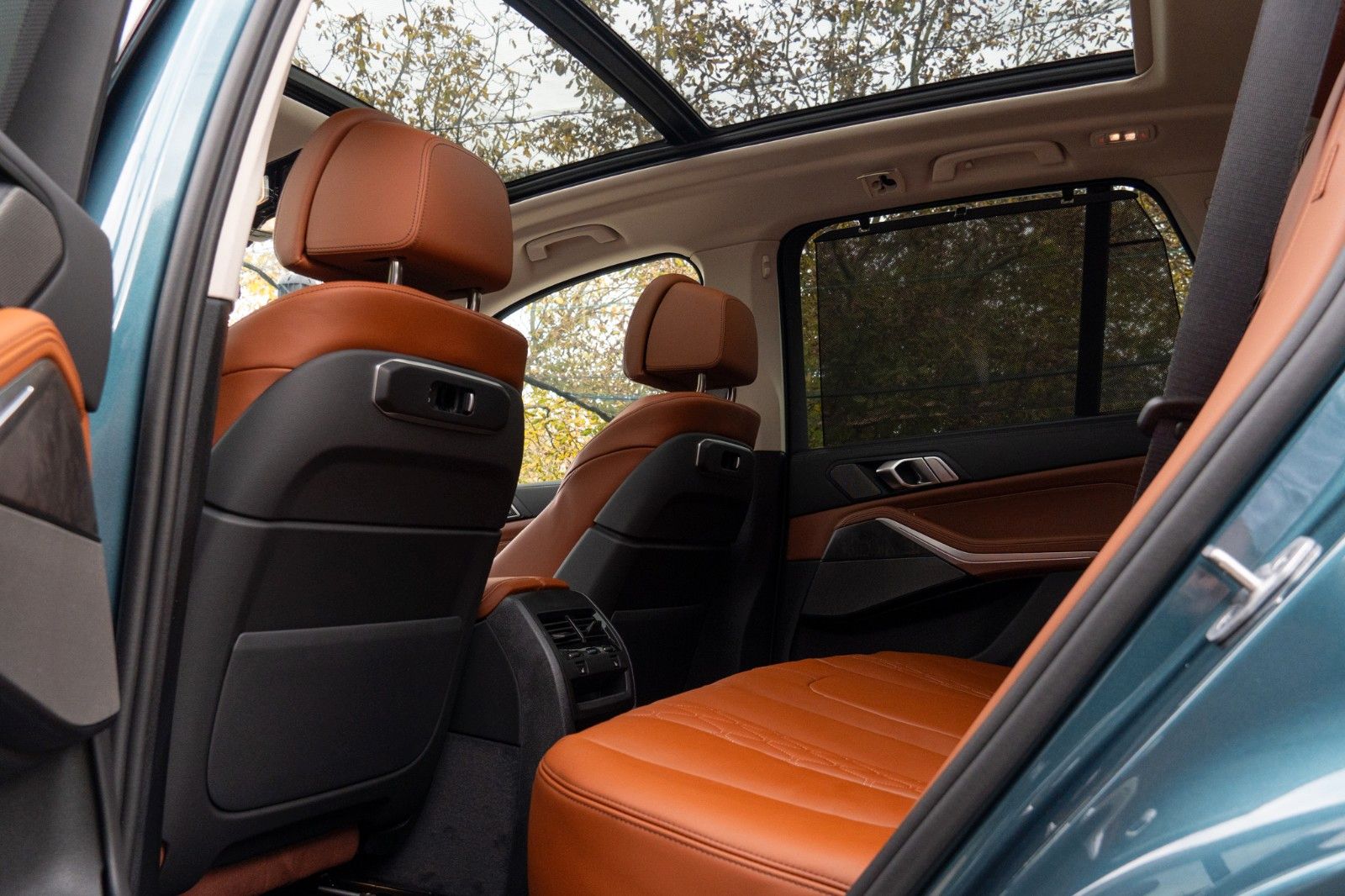 BMW X5 50e LUFTFEDER.PANORAMA.360.DR.ASS.PRO.AHK.22" foto 15