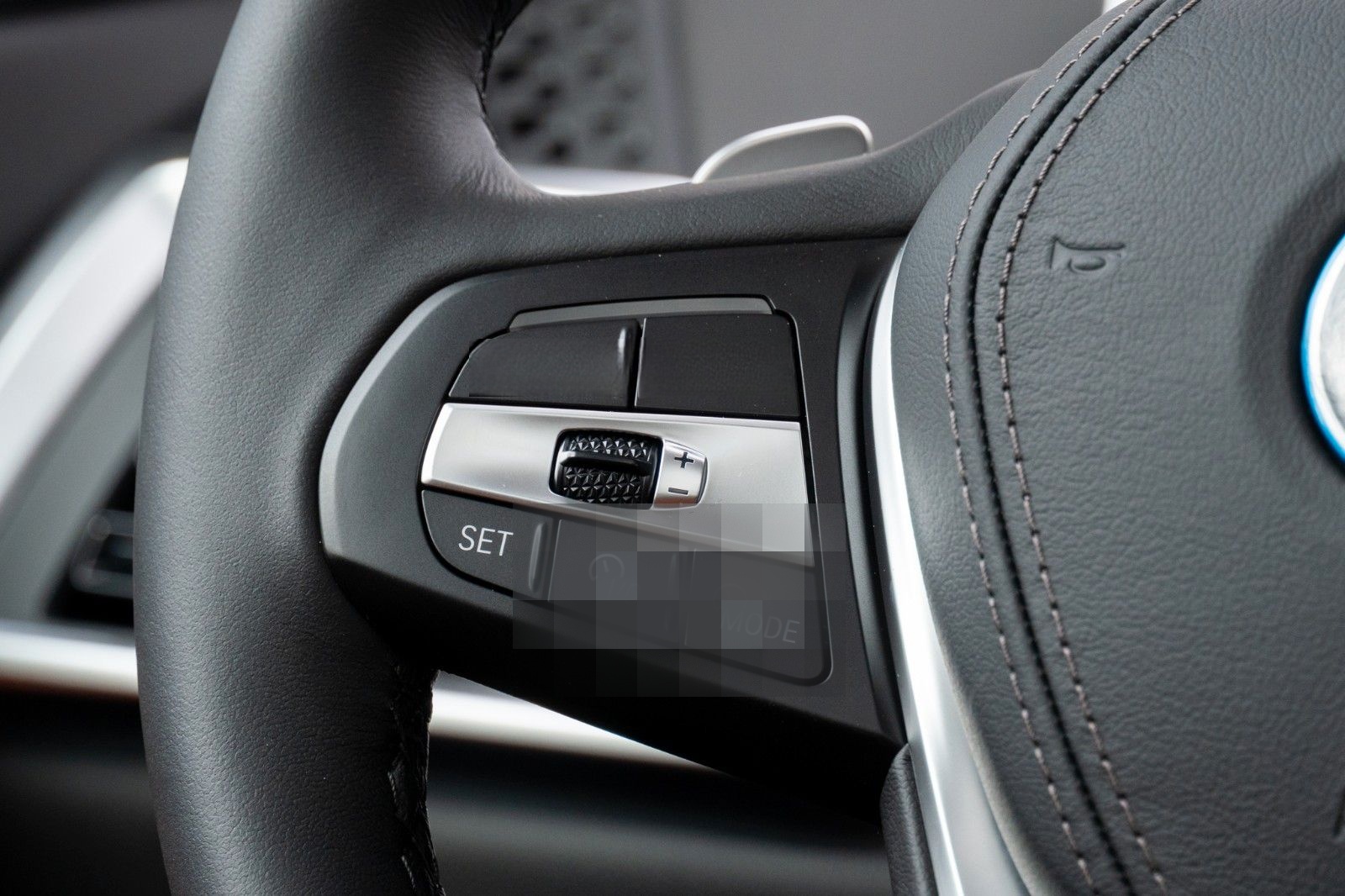 BMW X5 50e LUFTFEDER.PANORAMA.360.DR.ASS.PRO.AHK.22" foto 21