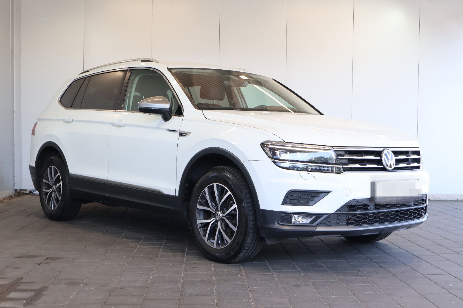 Volkswagen Tiguan Allspace 2.0 TDI Comf. AID+ACC+LED+AHK foto 3