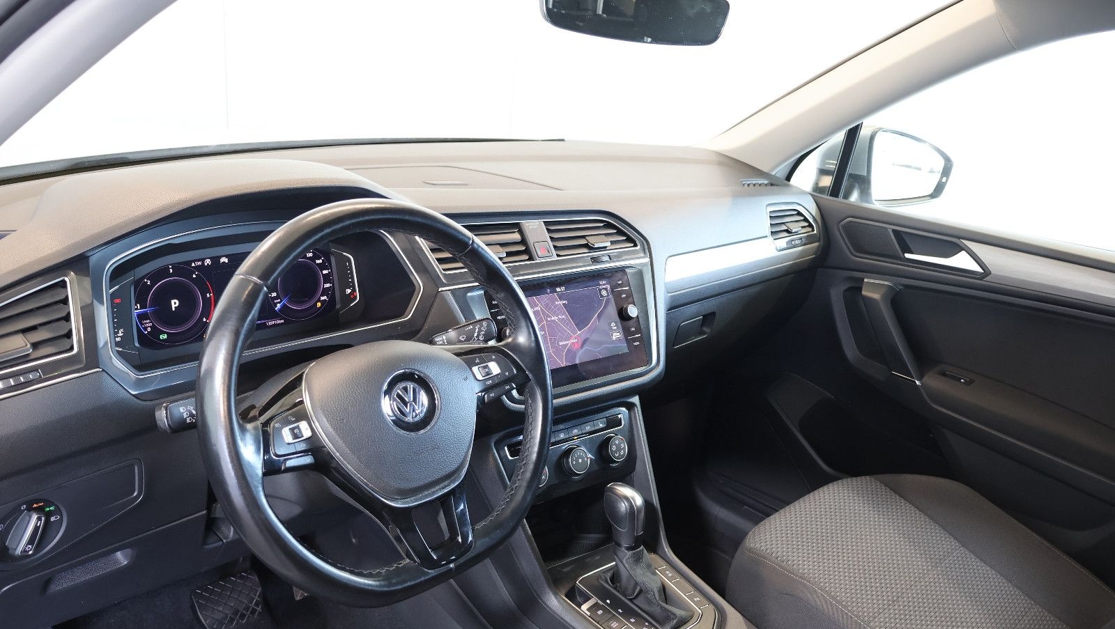 Volkswagen Tiguan Allspace 2.0 TDI Comf. AID+ACC+LED+AHK foto 9