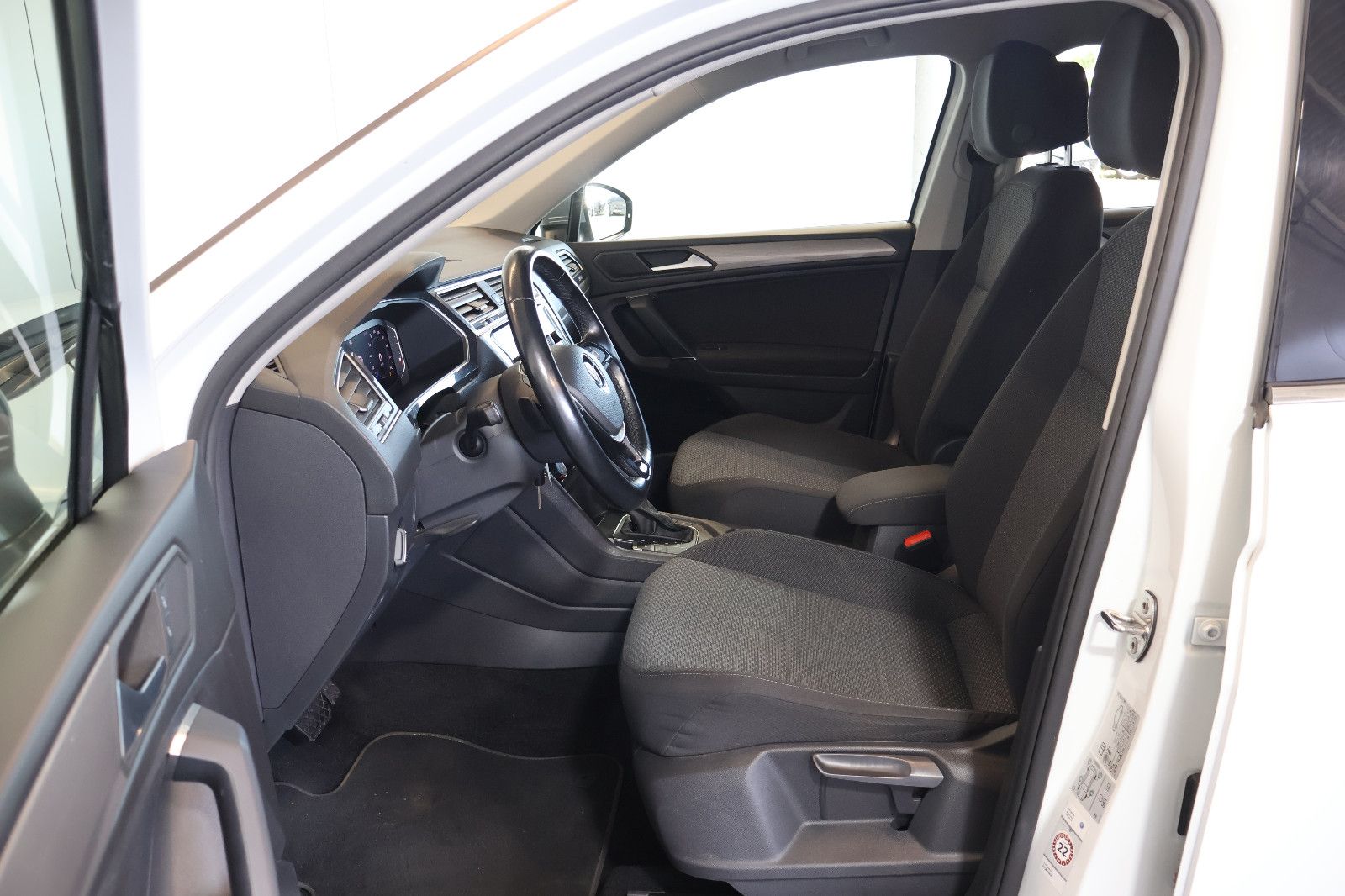 Volkswagen Tiguan Allspace 2.0 TDI Comf. AID+ACC+LED+AHK foto 10