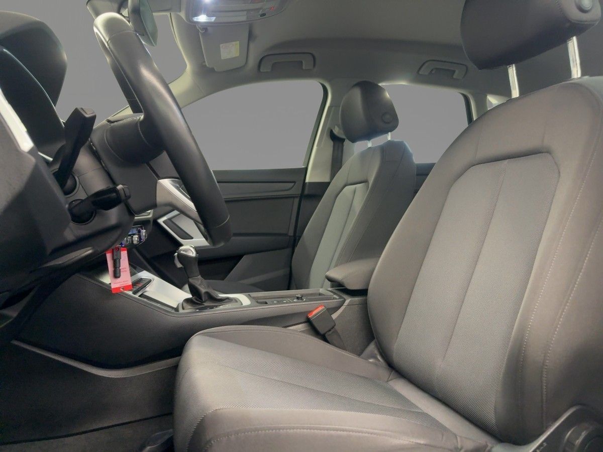 Audi Q3 35 TDI Navi virtual LED DAB foto 9