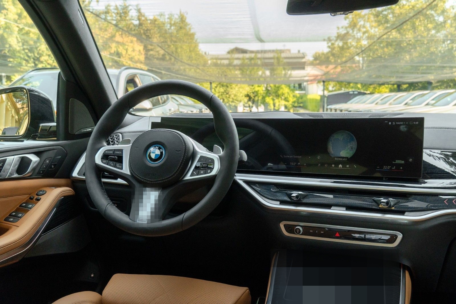 BMW X5 50e M SPORT.LUFTF.PANO.DR.ASS.360.H/K.AHK.22" foto 15