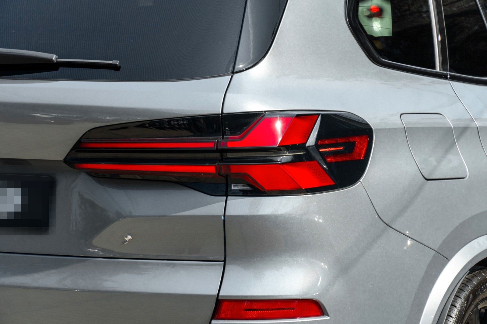 BMW X5 50e M SPORT.LUFTF.PANO.DR.ASS.H/K.HUD.AHK.22" foto 7