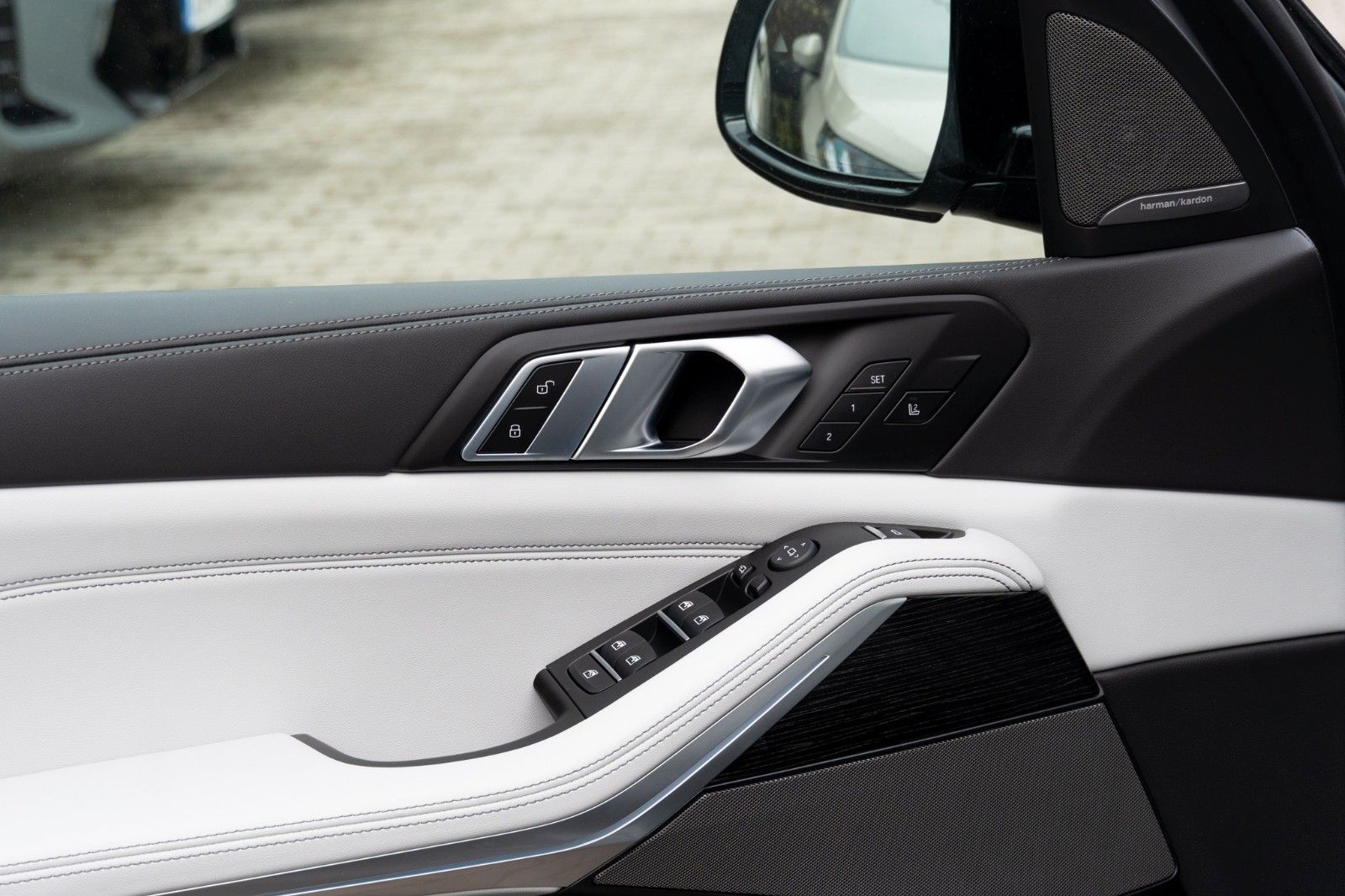 BMW X5 50e M SPORT.LUFTF.PANO.DR.ASS.PRO.360.22".AHK foto 22