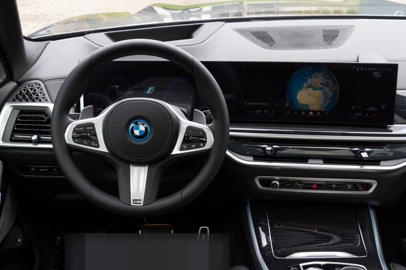 BMW X5 50e M SPORT.LUFTF.PANO.DR.ASS.PRO.360.AHK.22" foto 11