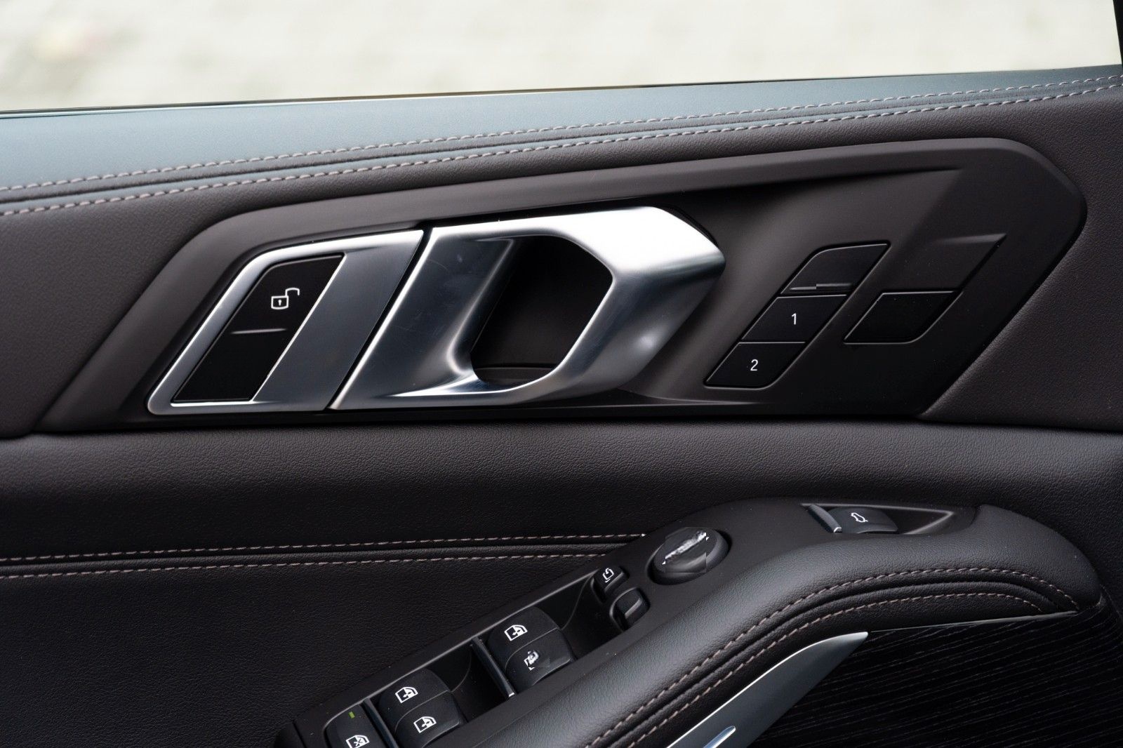 BMW X5 50e M SPORT.LUFTF.PANO.DR.ASS.PRO.360.AHK.22" foto 21