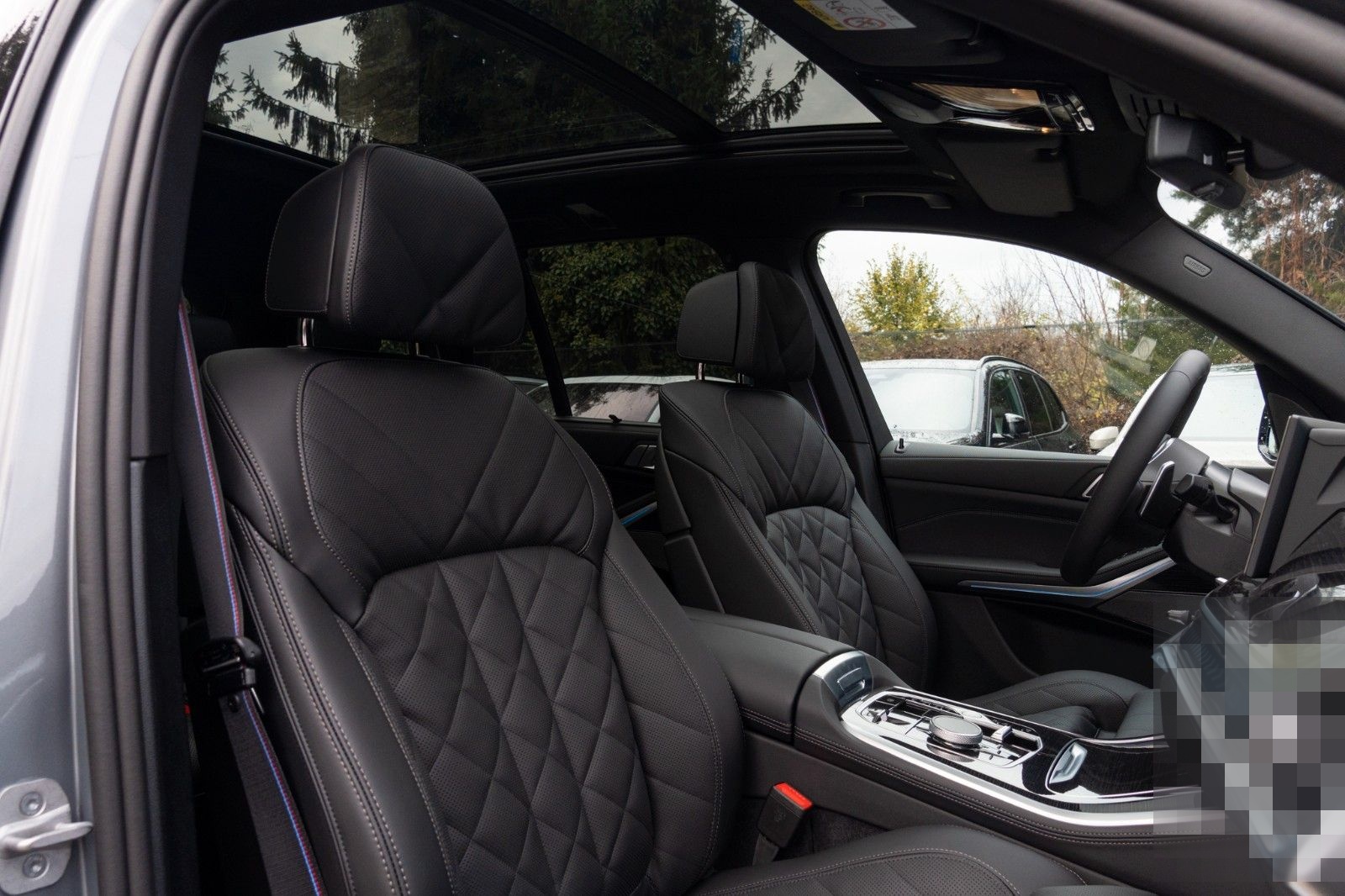 BMW X5 50e M SPORT.LUFTF.PANO.DR.ASS.PRO.360.AHK.22" foto 24
