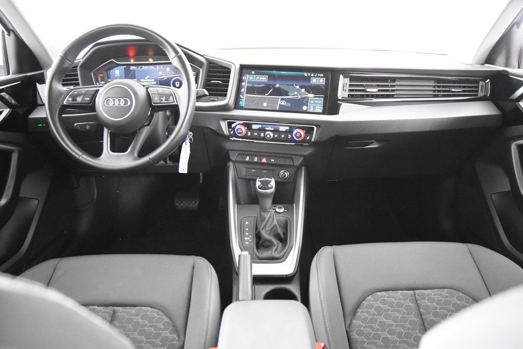Audi A1 30 TFSI S-line Sportback *1.Hand*Navi* foto 2