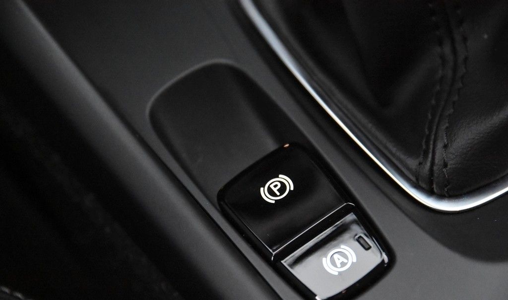 Volvo XC40 T3 Inscription *1.Hand*Leder*Navi*AHK* foto 12