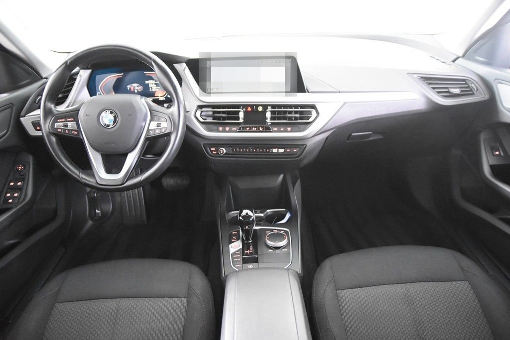 BMW 218i Gran Coupé *1.Hand*Navi*Carplay*DAB* foto 2