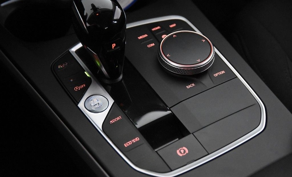 BMW 218i Gran Coupé *1.Hand*Navi*Carplay*DAB* foto 18