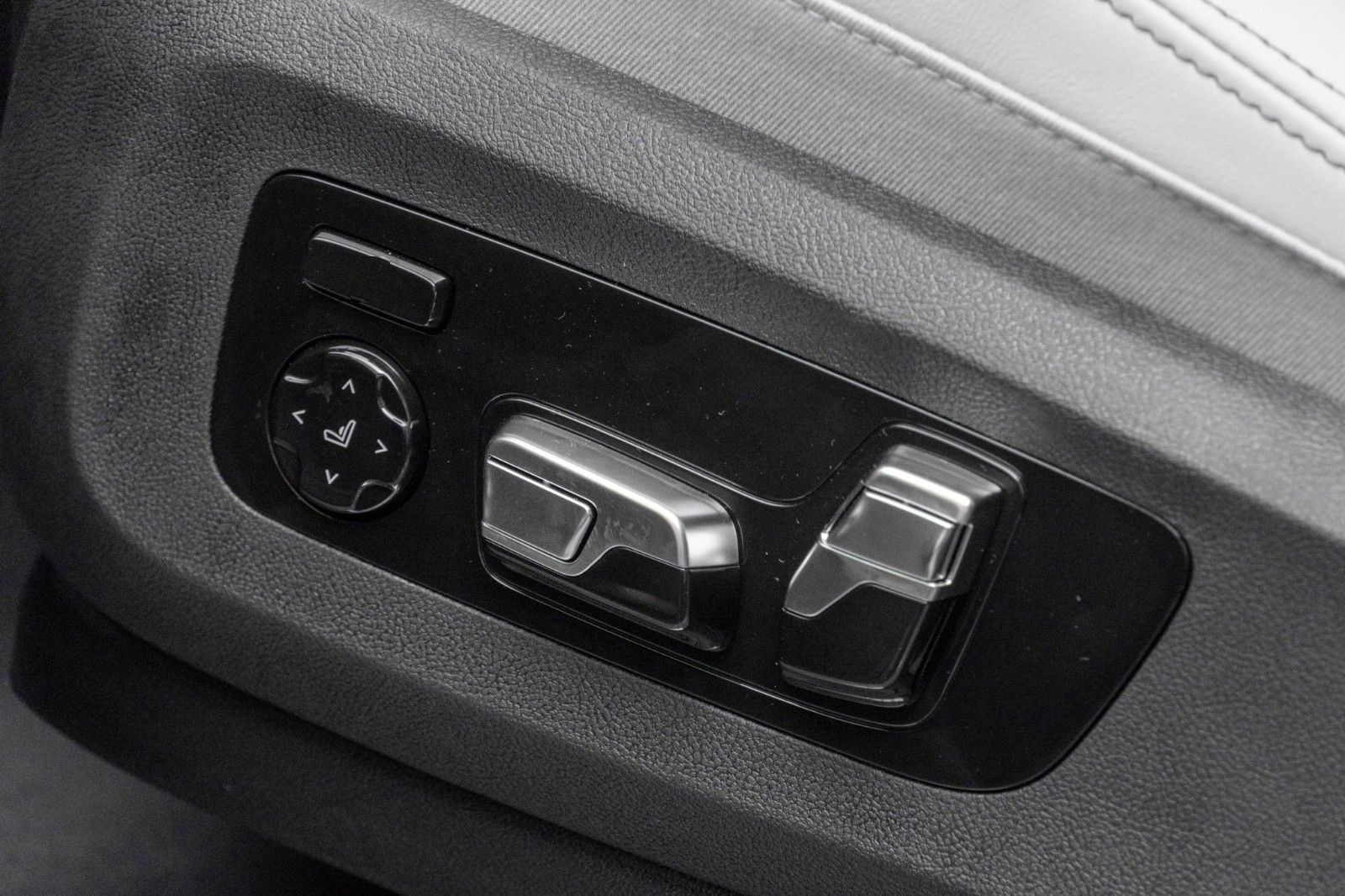 BMW X5 50e M SPORT.PANO.DR.ASS.360.LUFTF.H/K.AHK.22" foto 20