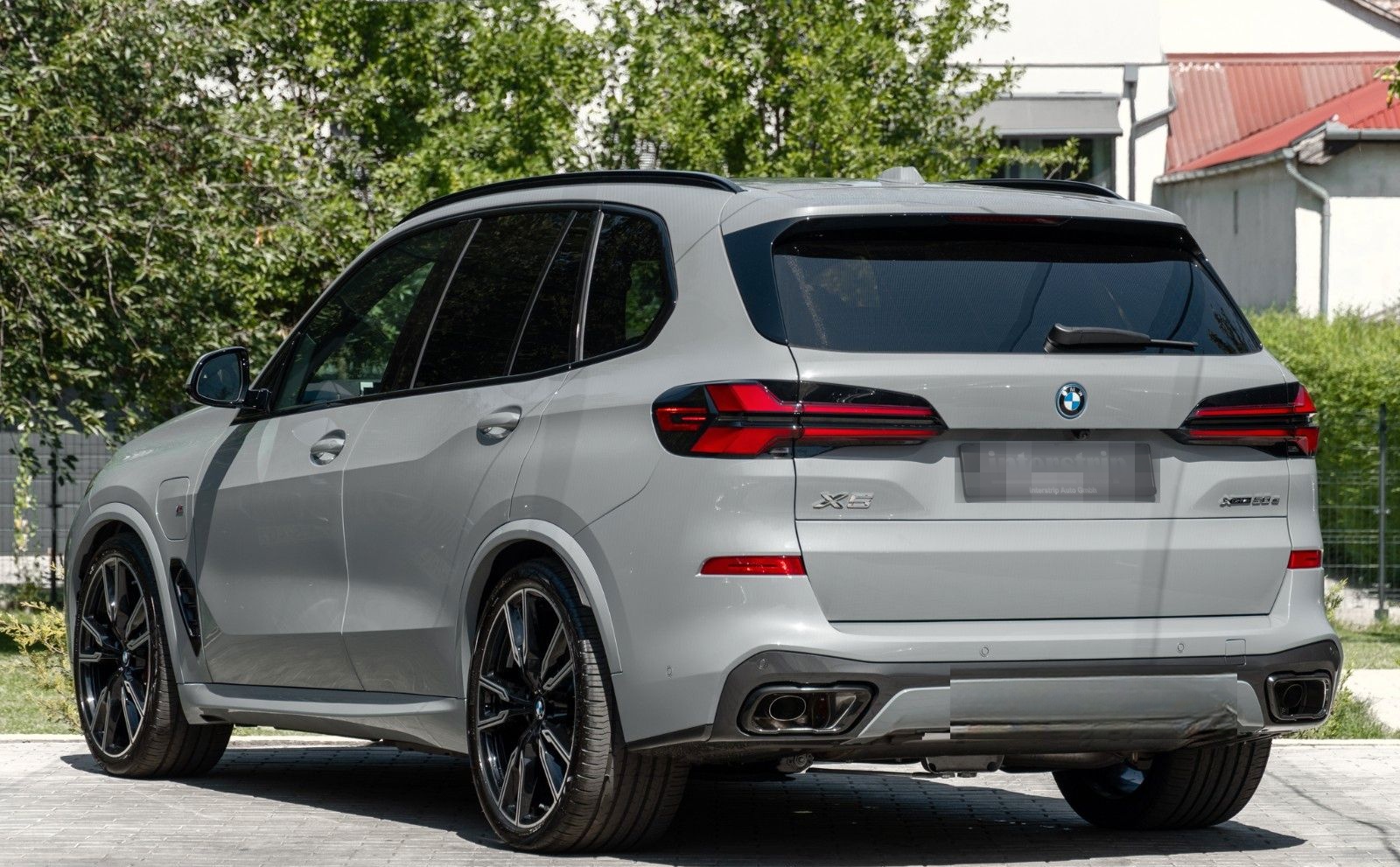 BMW X5 50e M SPORT.PANO.DR.ASS.360.LUFTF.H/K.AHK.22" foto 4