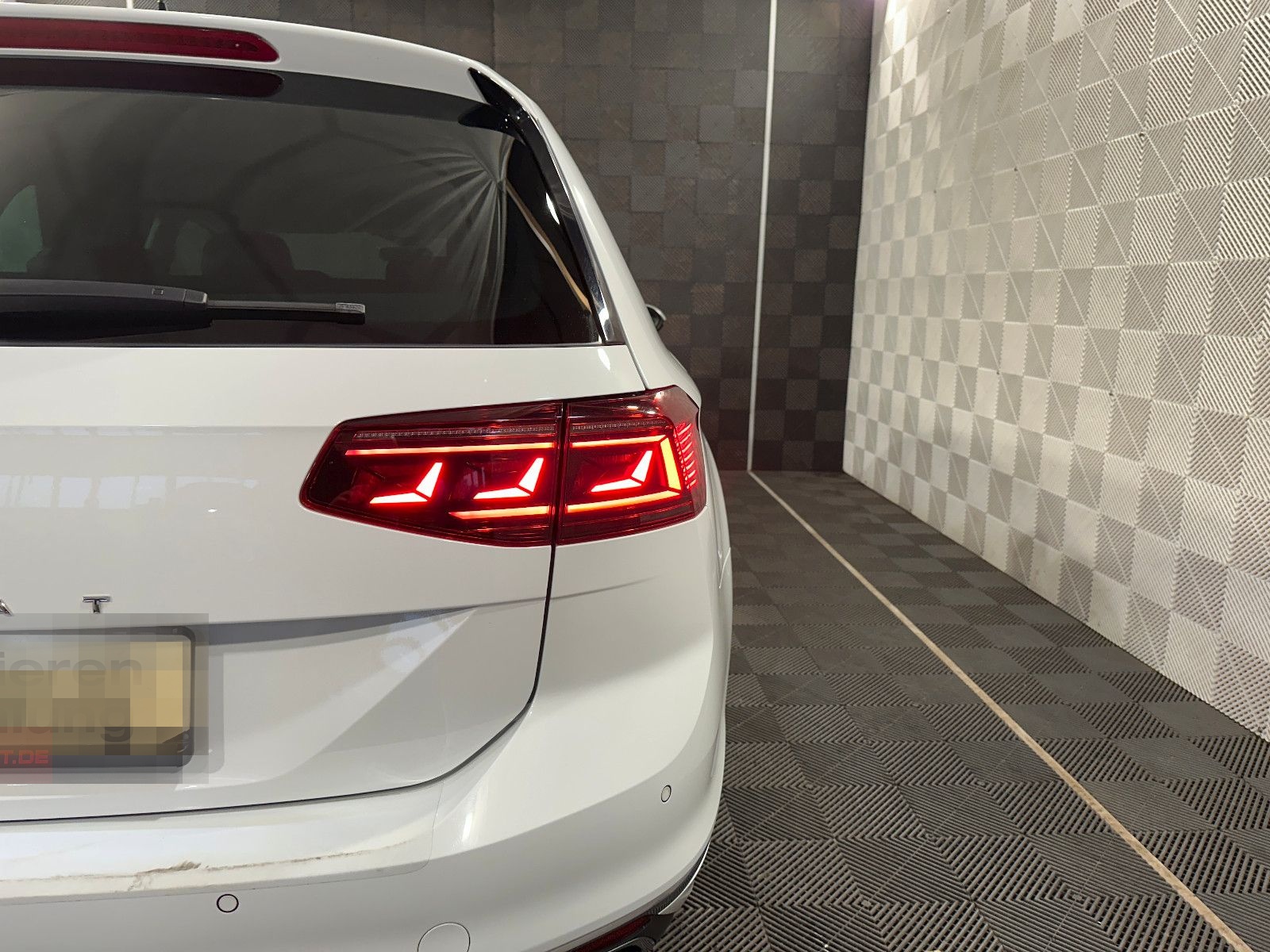 Volkswagen Passat Variant*ELEGANCE*MATRIX-ACC-AHK-R.KAM-SHZ foto 8