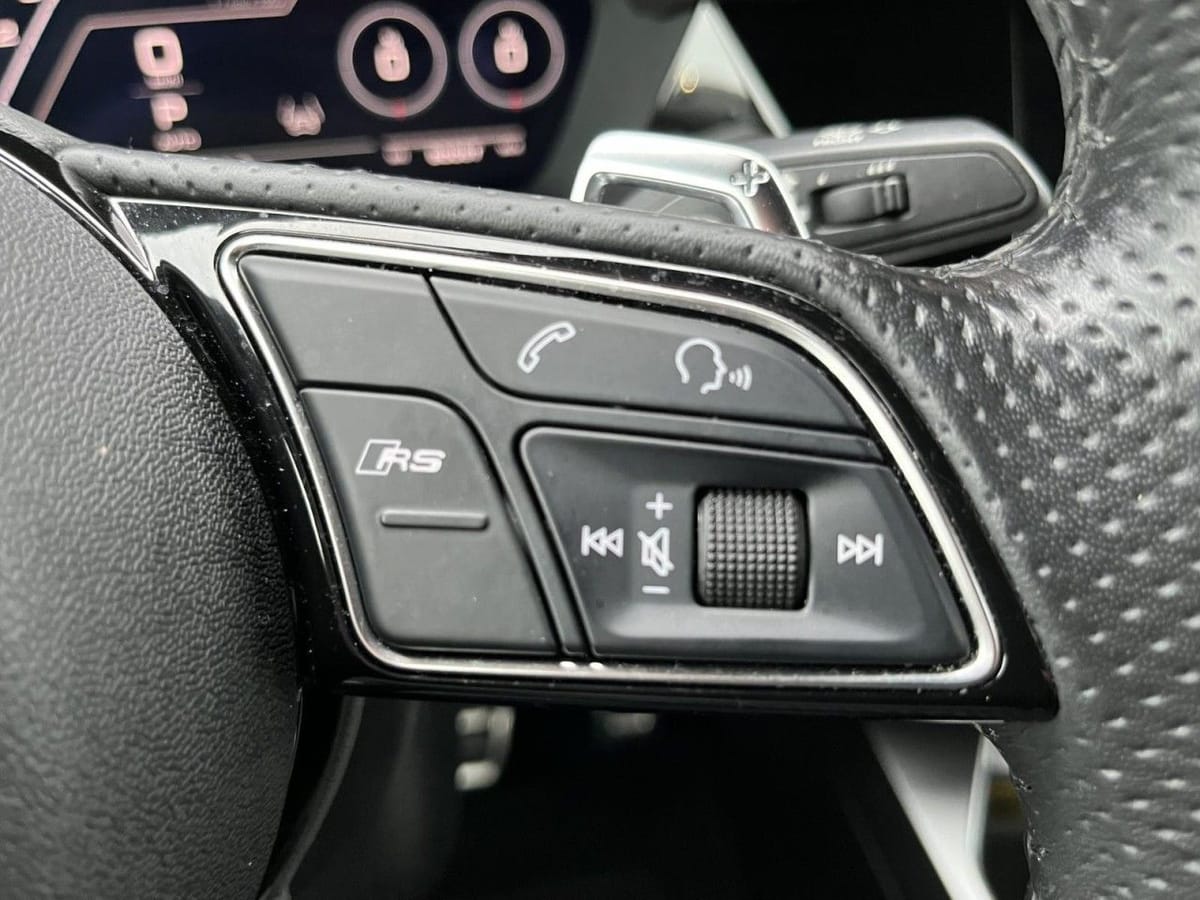 Audi RS3 2,5 TFSI quattro S-tronic (LED Optik-Paket) foto 18